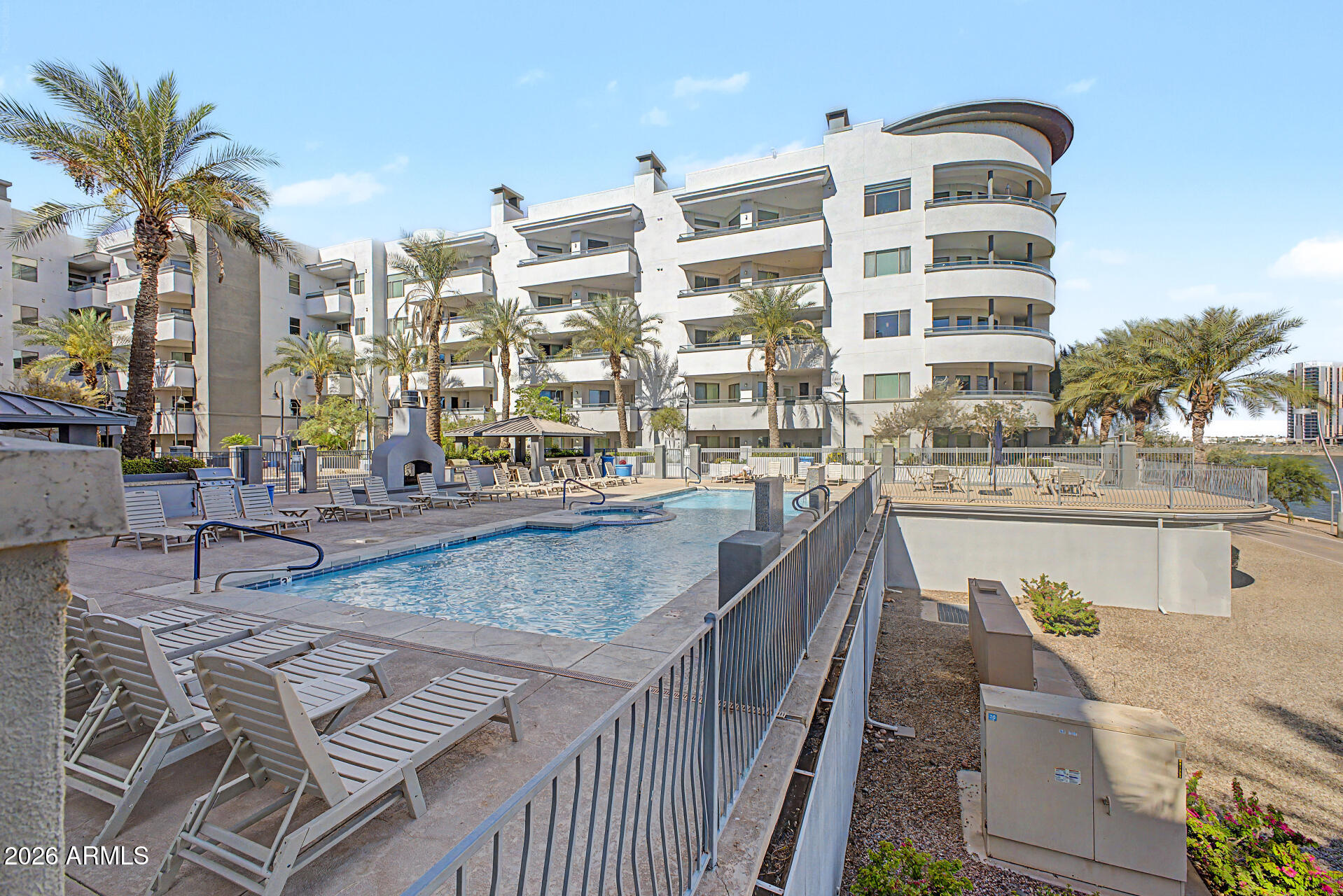 NORTH SHORE CONDOMINIUM 1 - Residential
