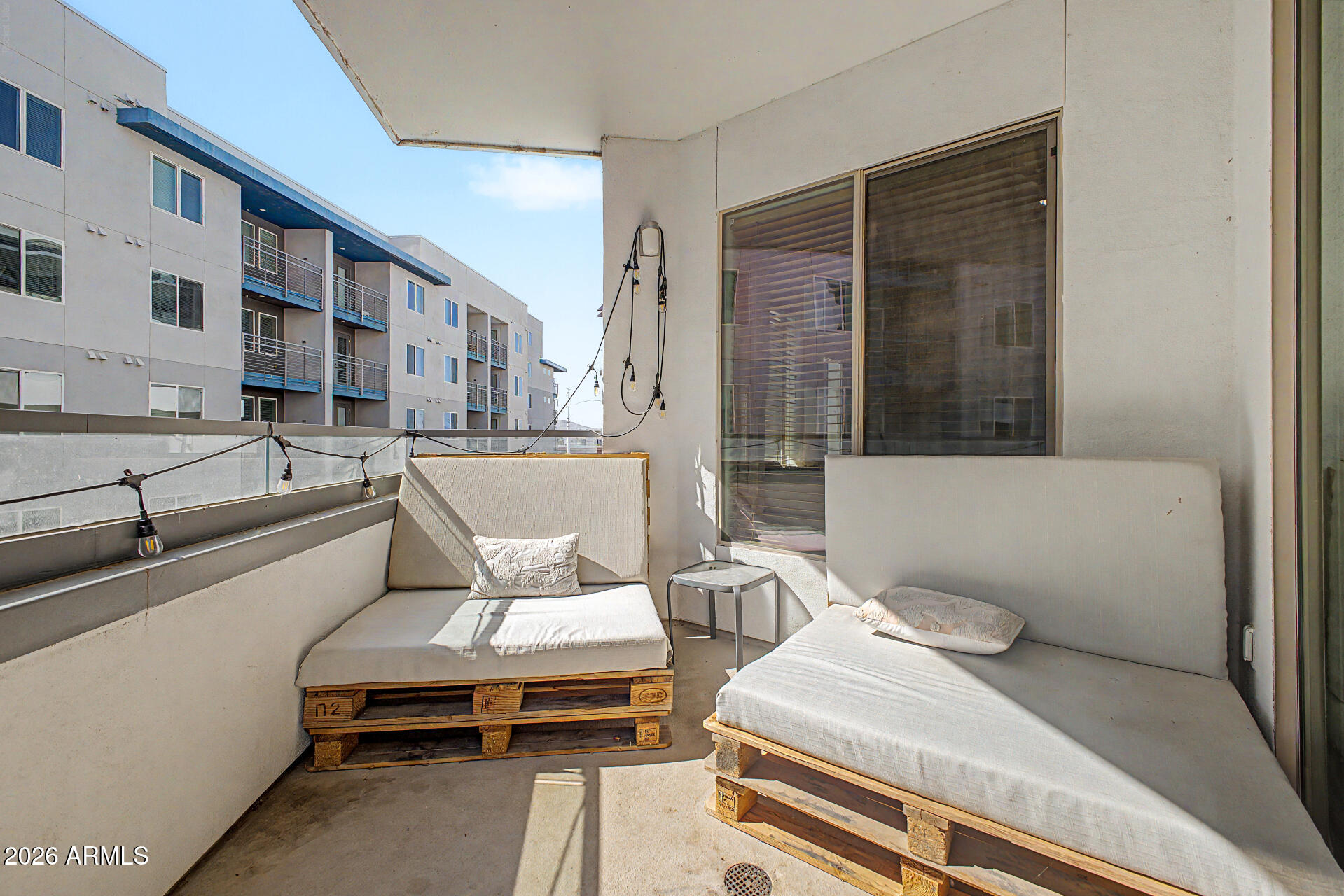 NORTH SHORE CONDOMINIUM 1 - Residential