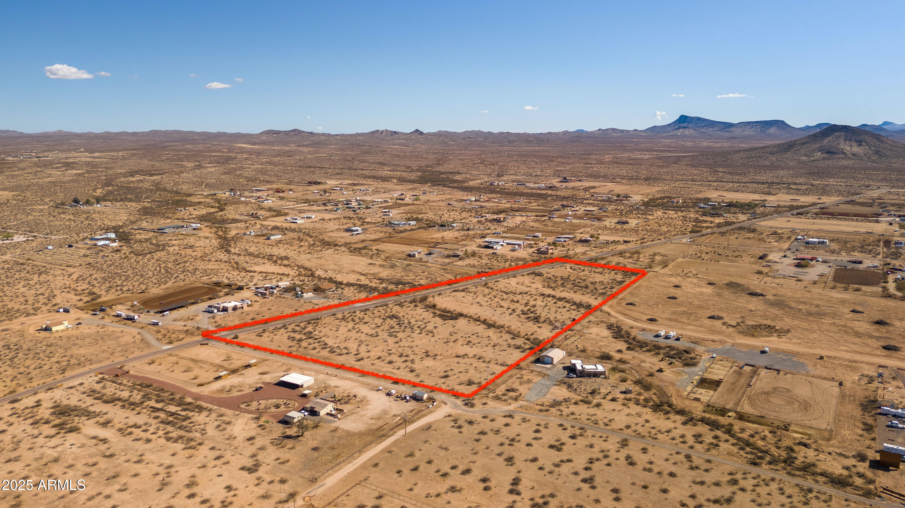 J-1 RANCHES RESURVEY (SURVEY) PARCELS 1-32 - Land