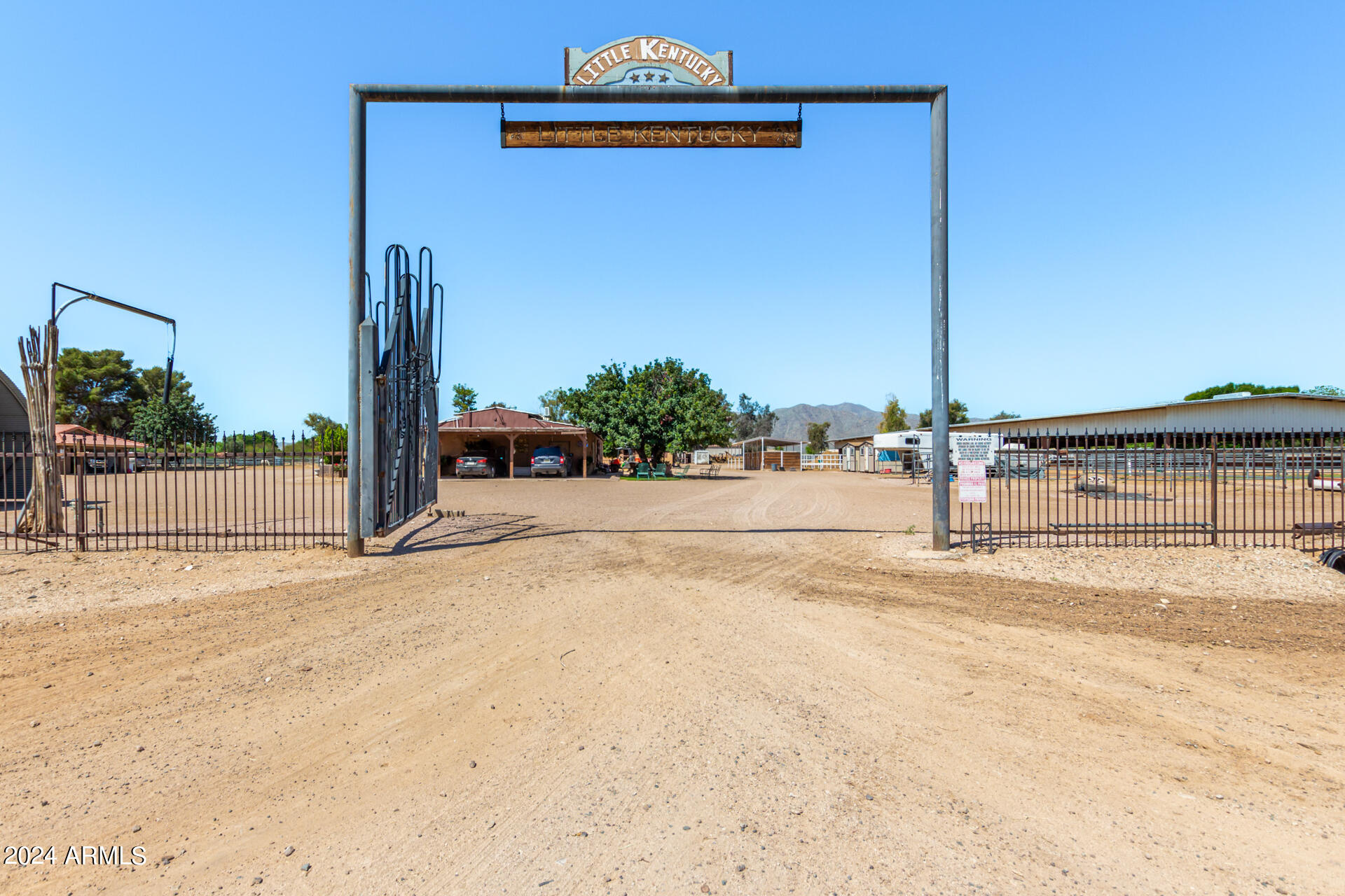ROMOLA OF ARIZONA GRAPE FRUIT UNIT NO. 42 RESUBDIV - Residential