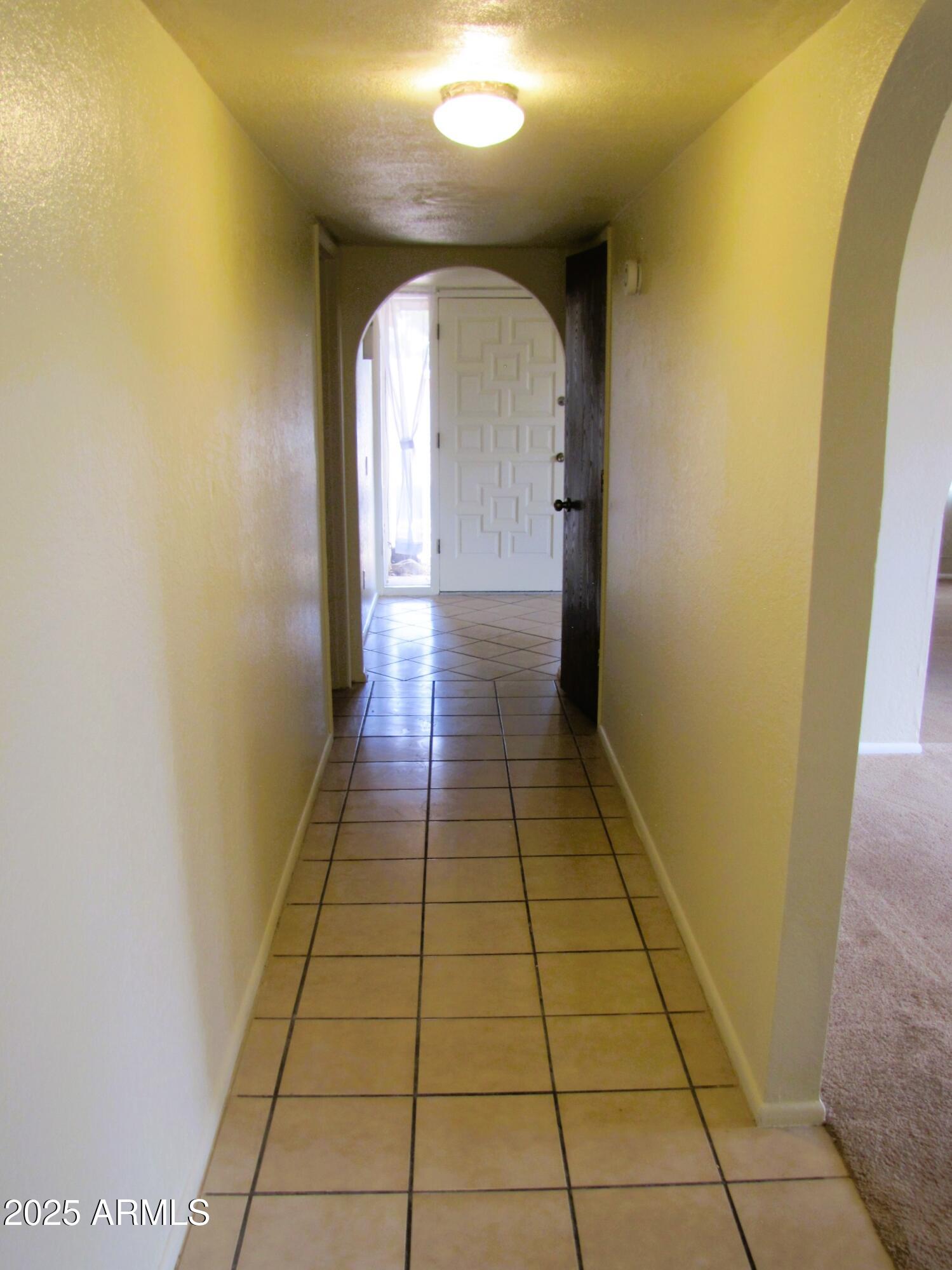 TOWN & COUNTRY ESTATES 12 - Residential Lease