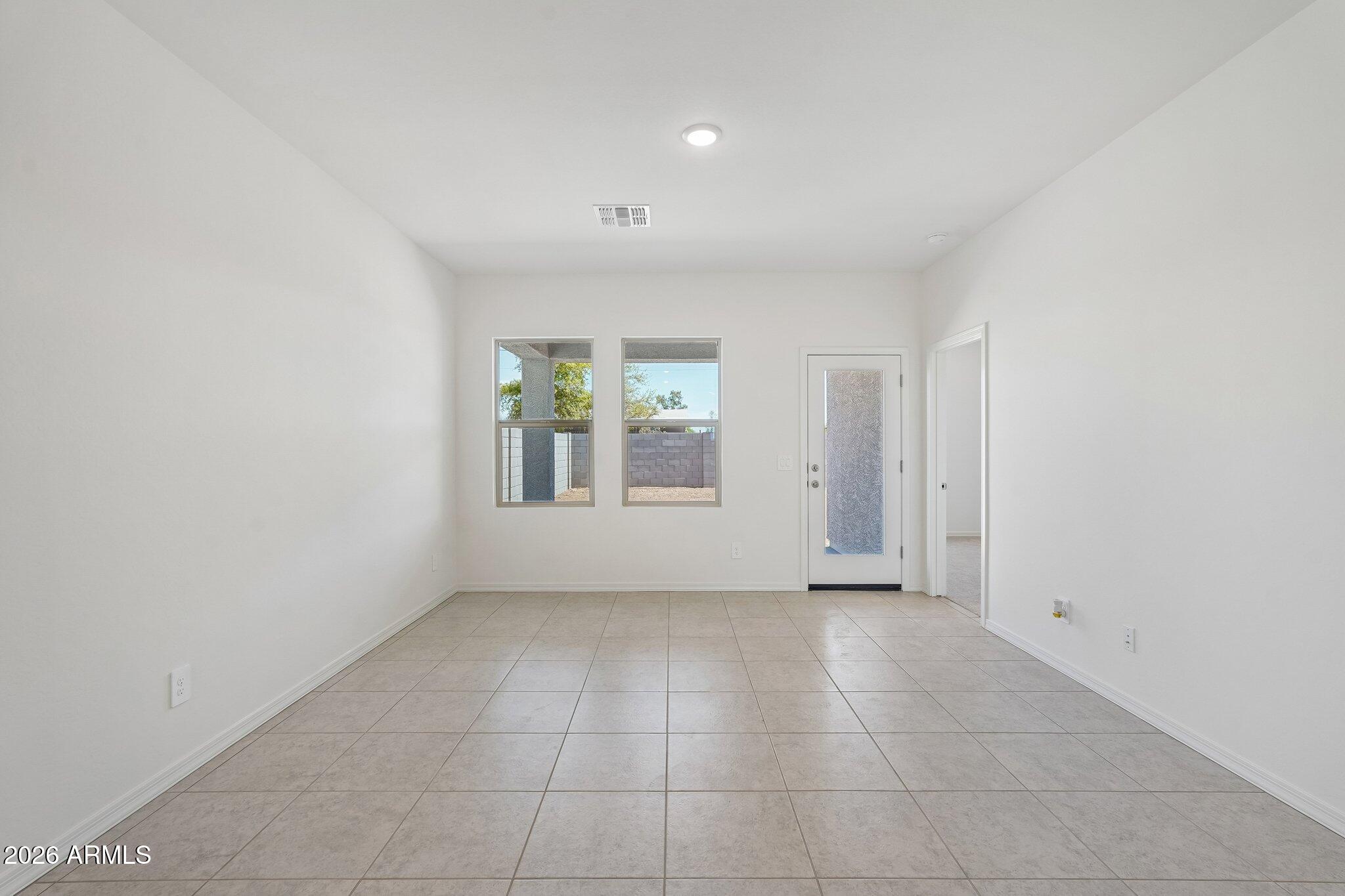 STONEBRIDGE MANOR - Residential