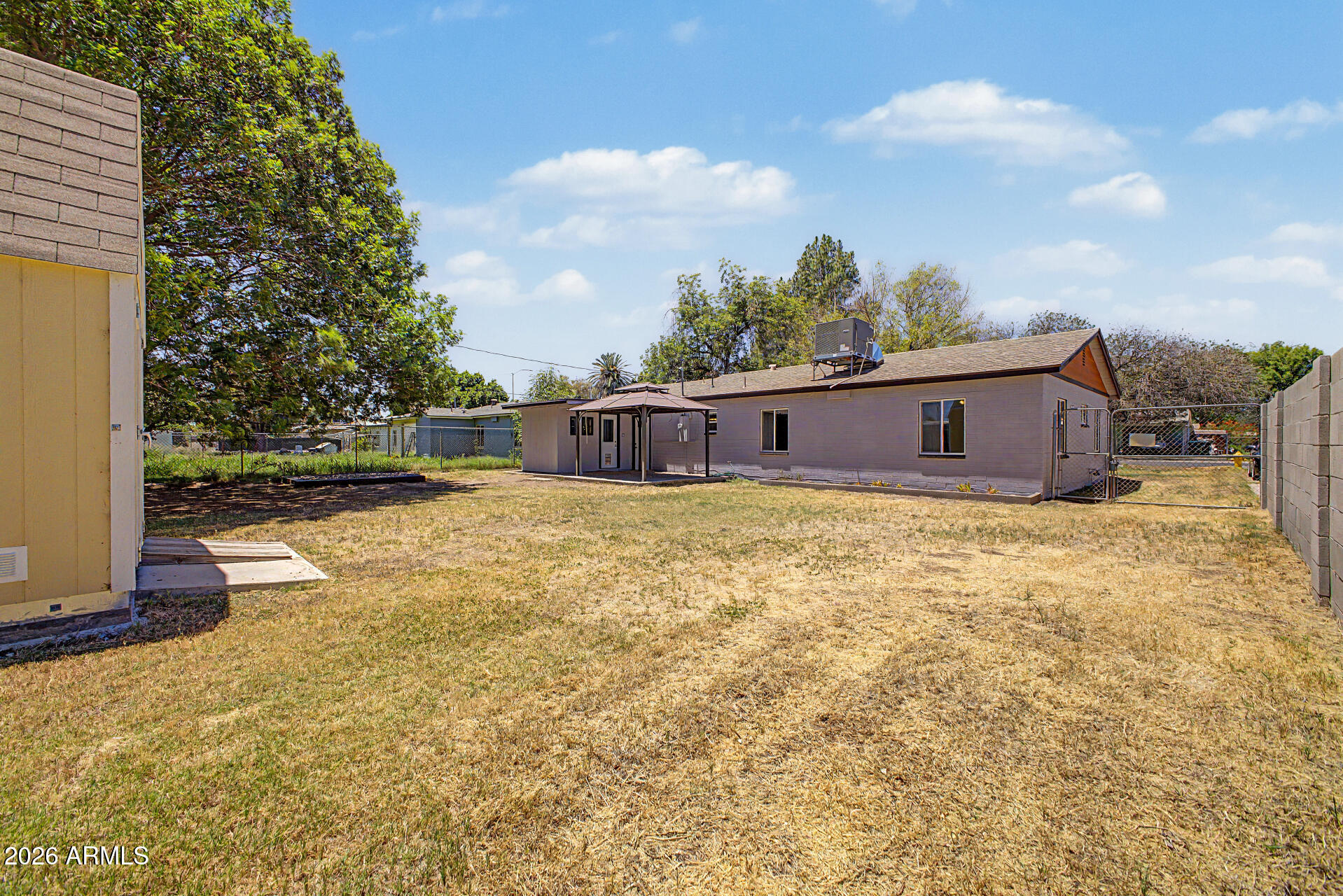 JOE ANN PLACE - Residential