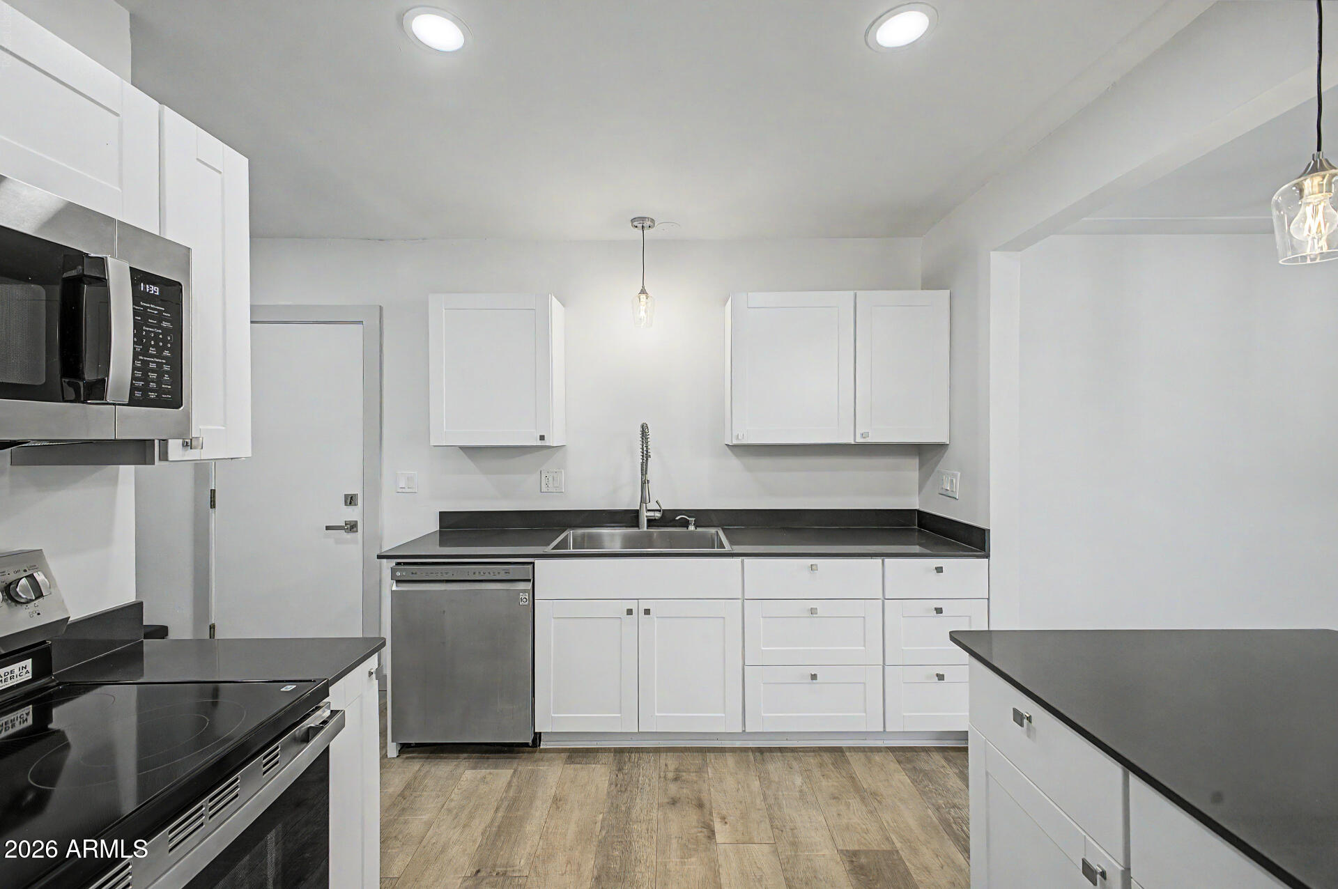 JOE ANN PLACE - Residential
