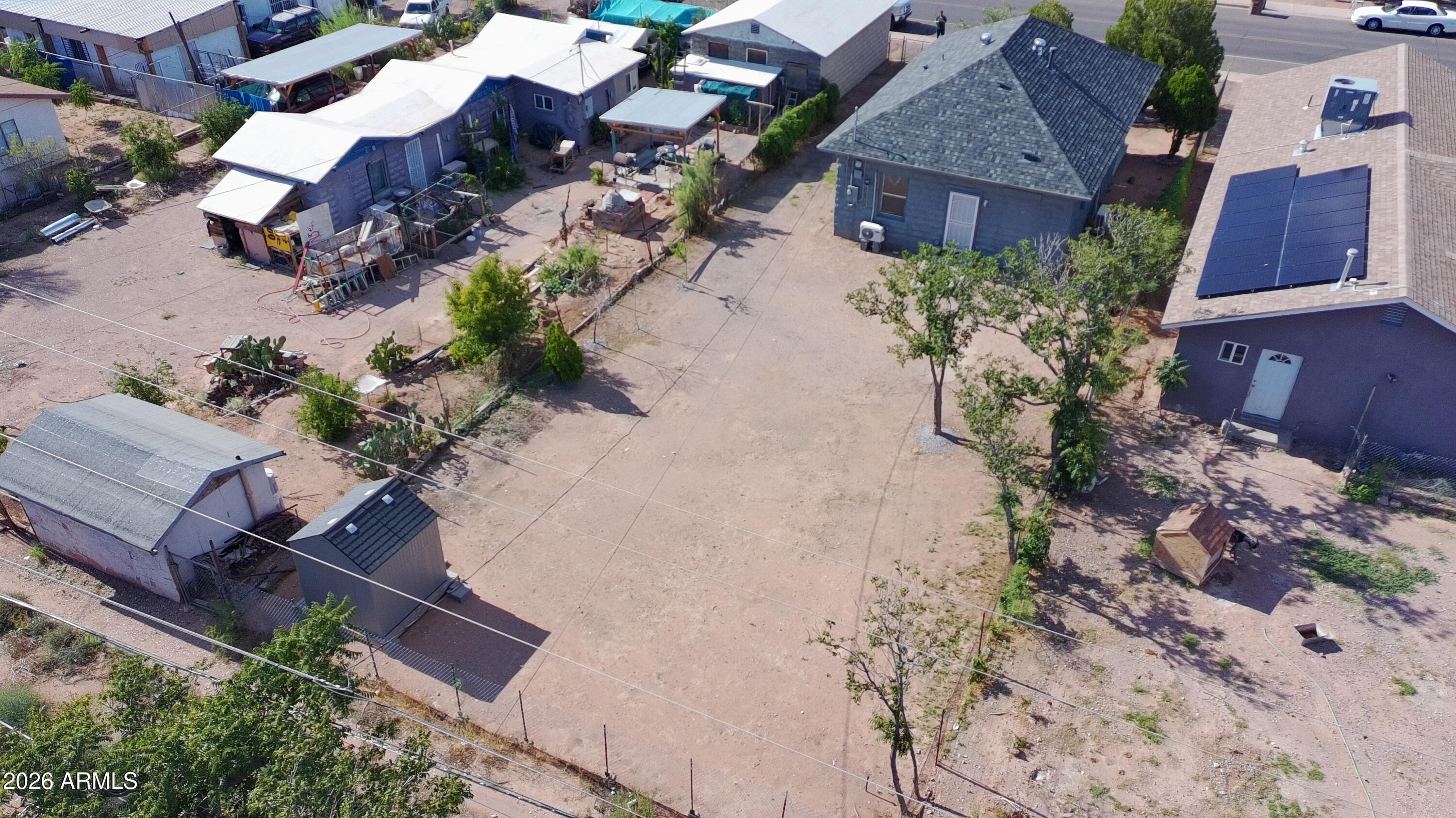 DOUGLAS - Residential