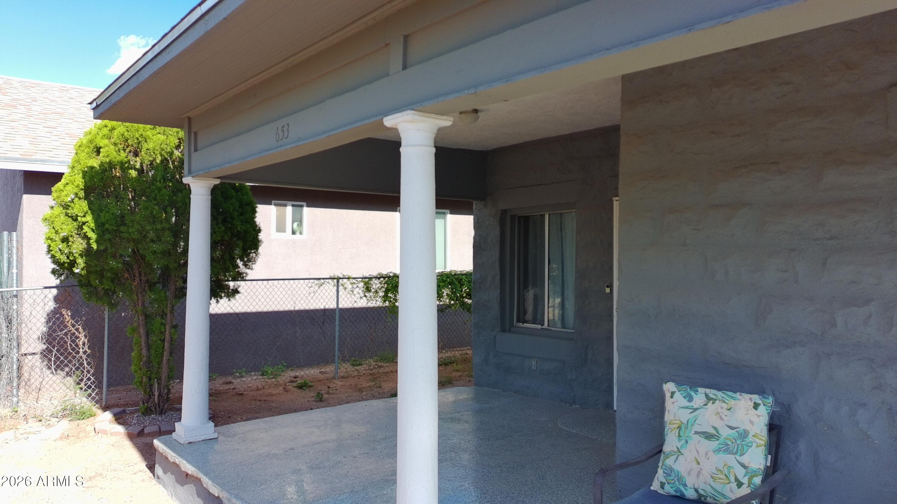 DOUGLAS - Residential