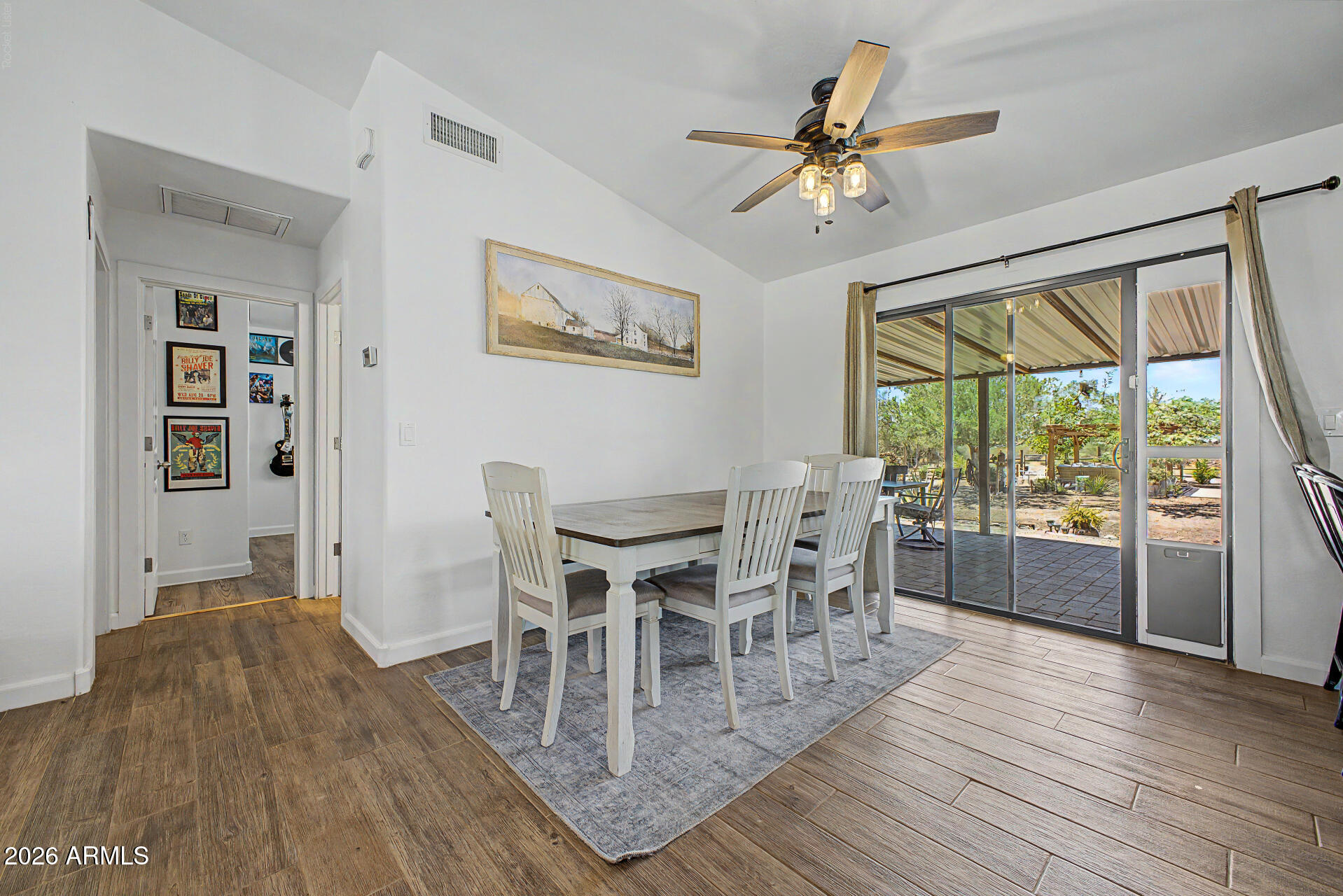 DOVE VALLEY - Residential