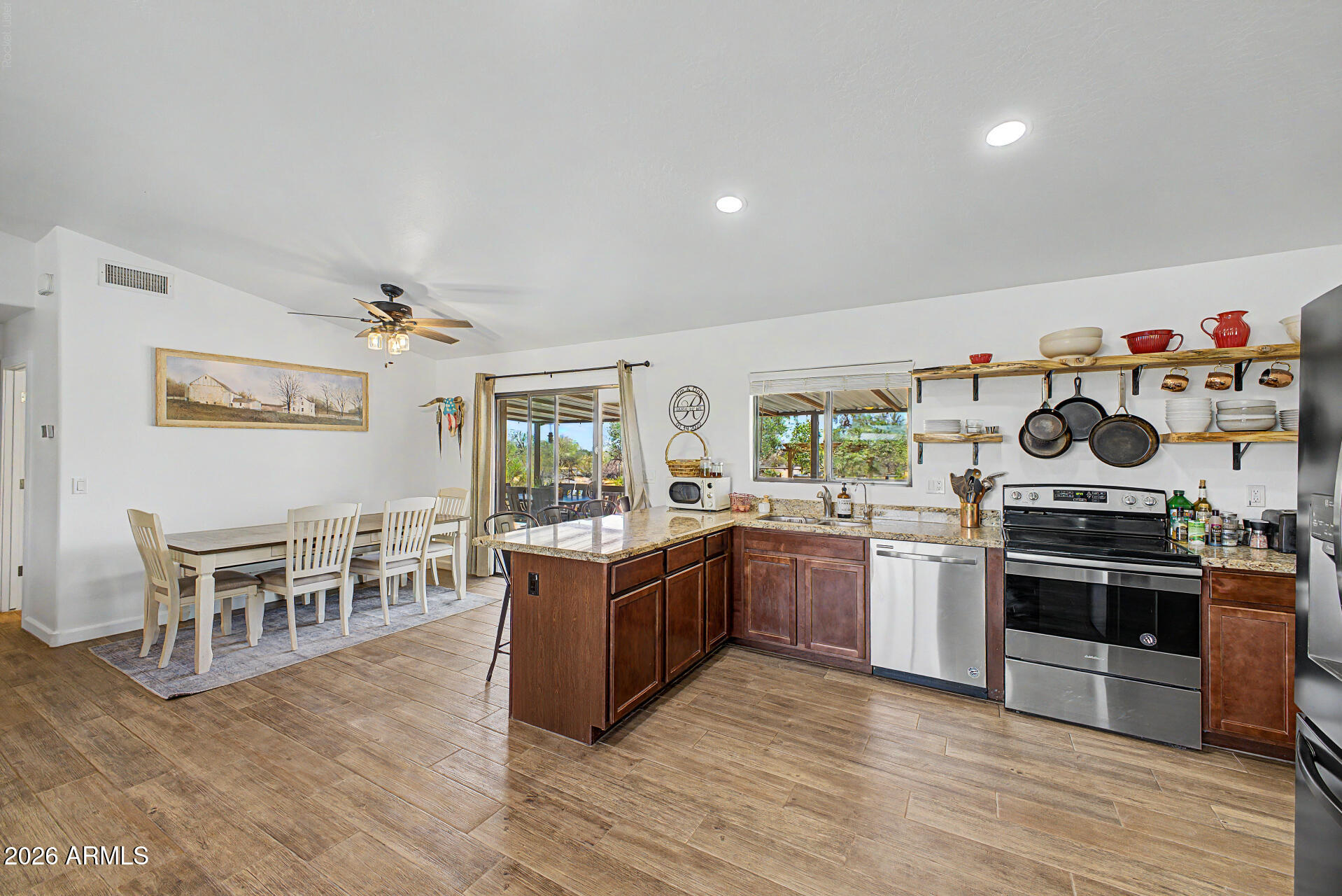 DOVE VALLEY - Residential