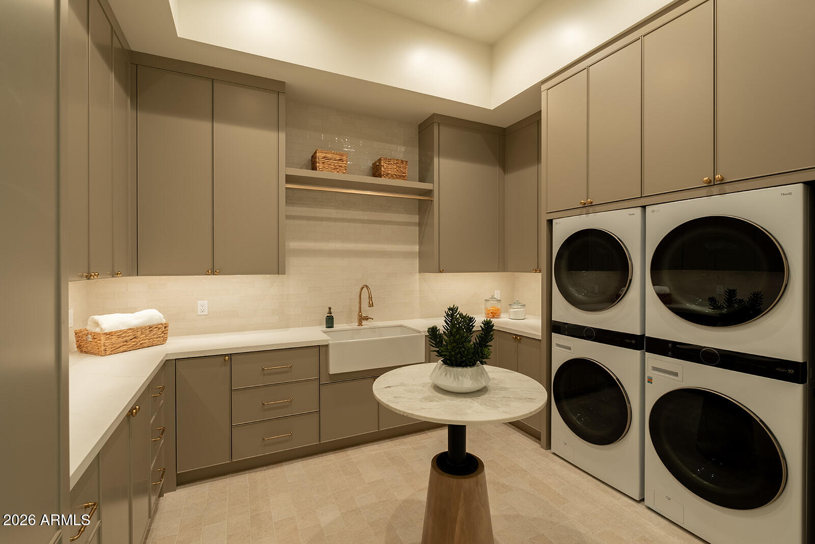 STANFORD HILLS 2 LOTS 8-12 - Residential