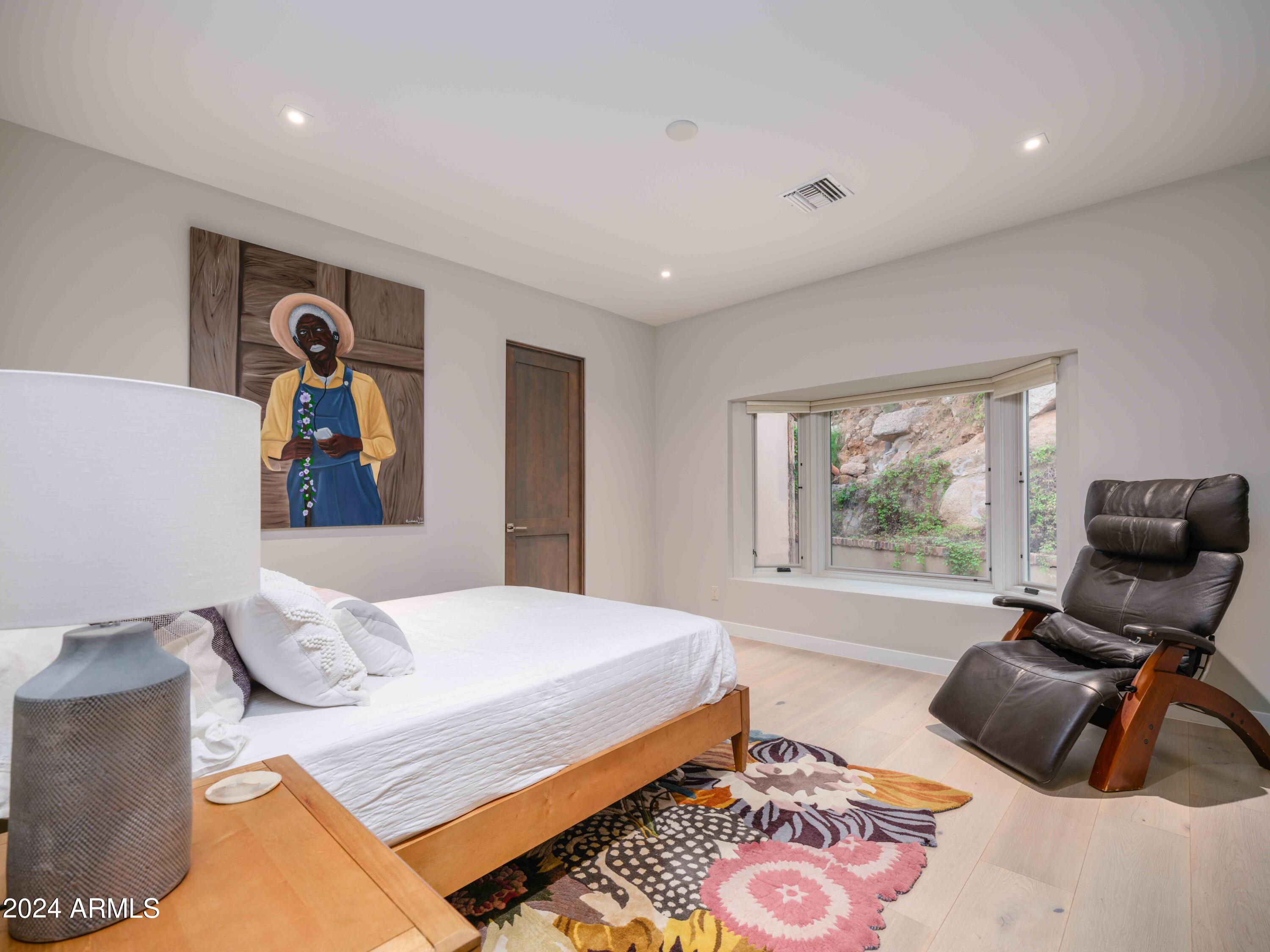 STONE CANYON EAST - Residential