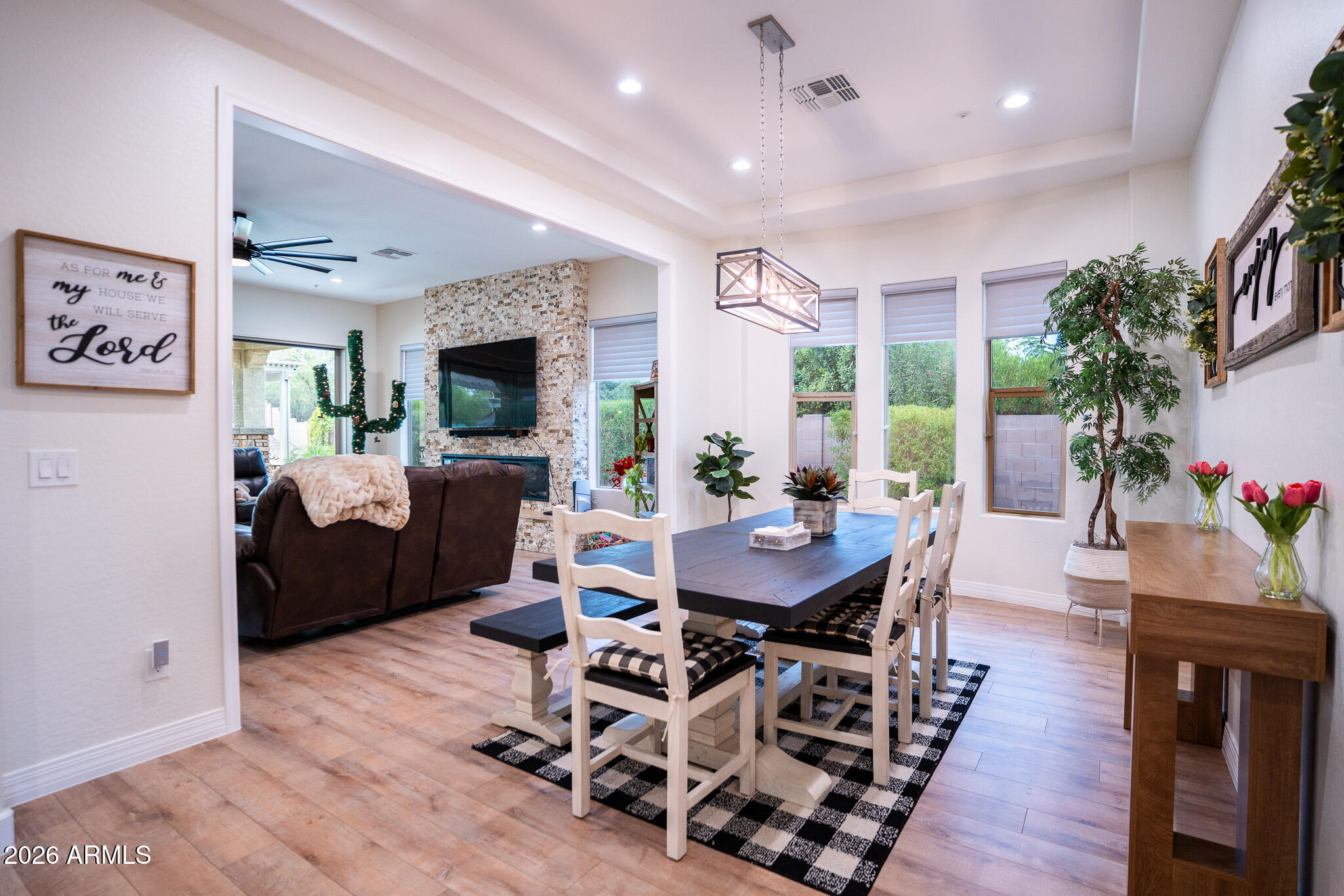CABALLOS DEL RIO - Residential