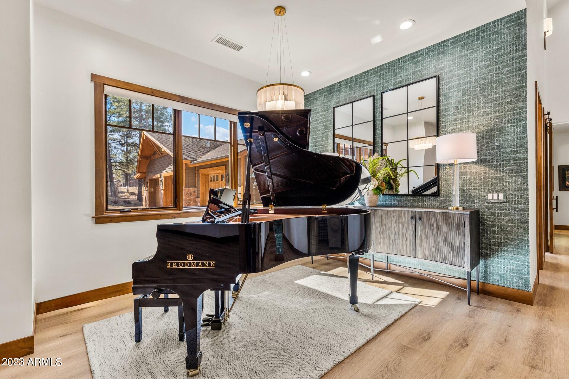 FOREST RIDGE - Residential