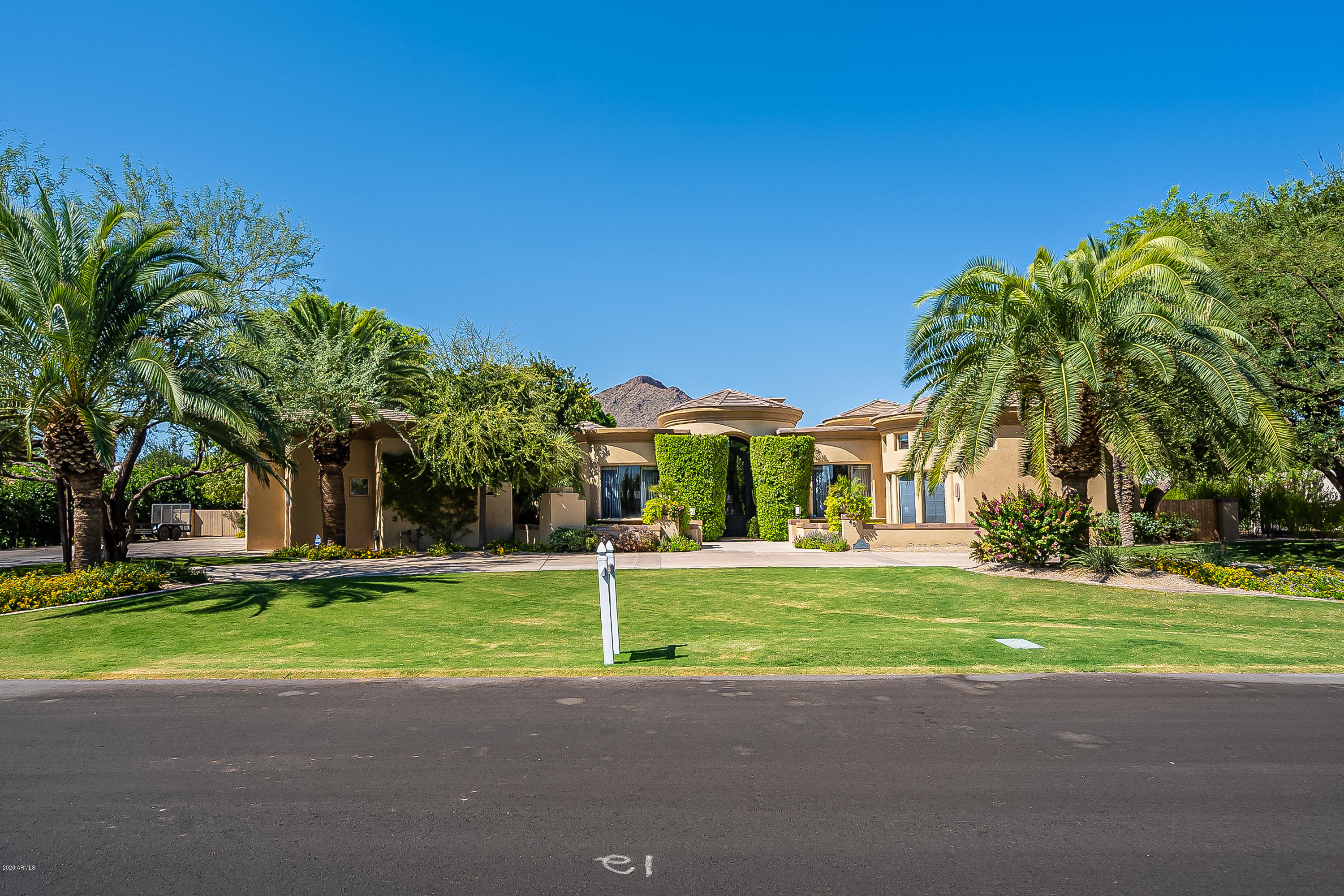 CASA BLANCA ESTATES LOT 20-37 & TR A - Residential