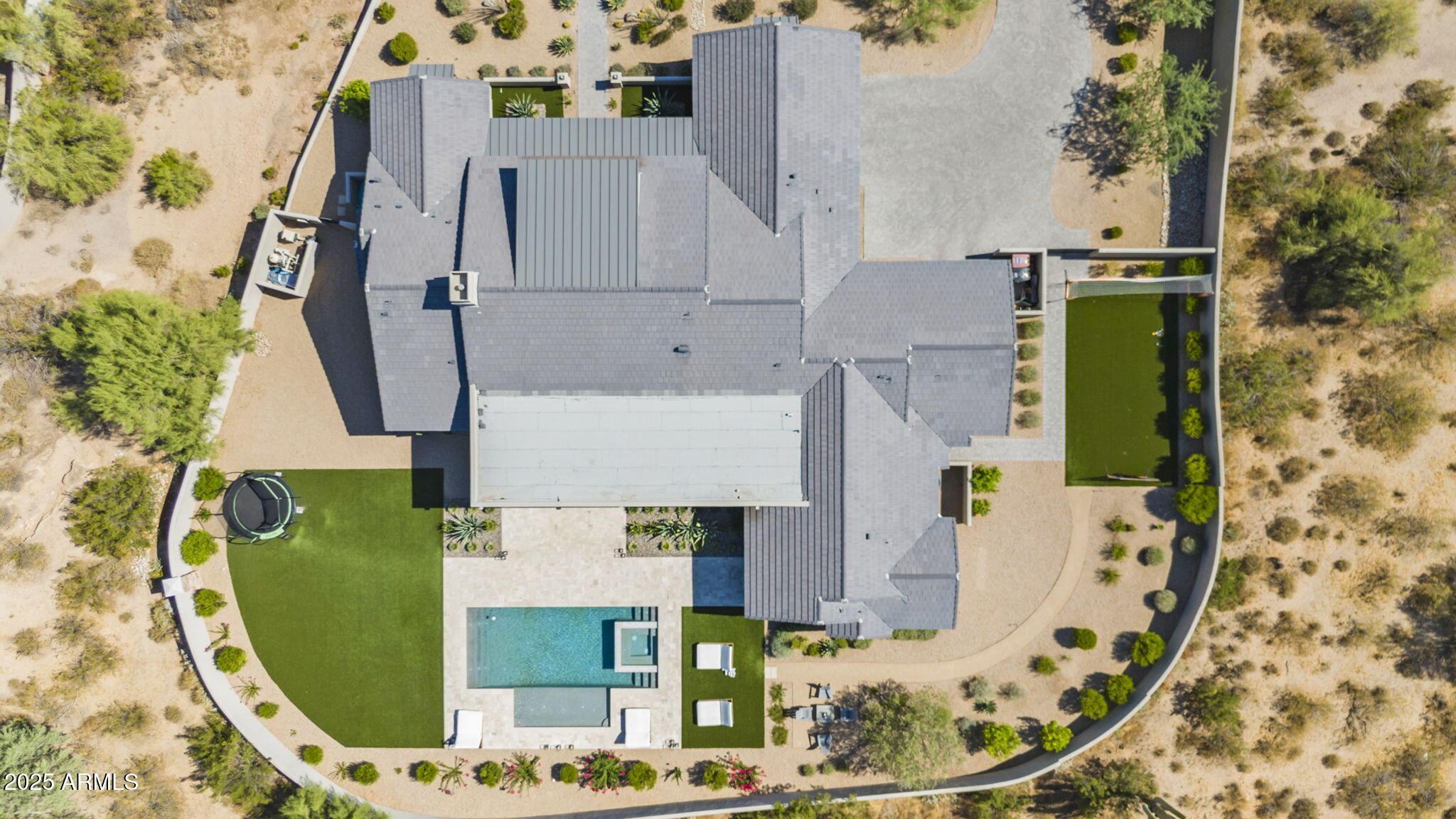 PINNACLE PEAK PLACE - Residential