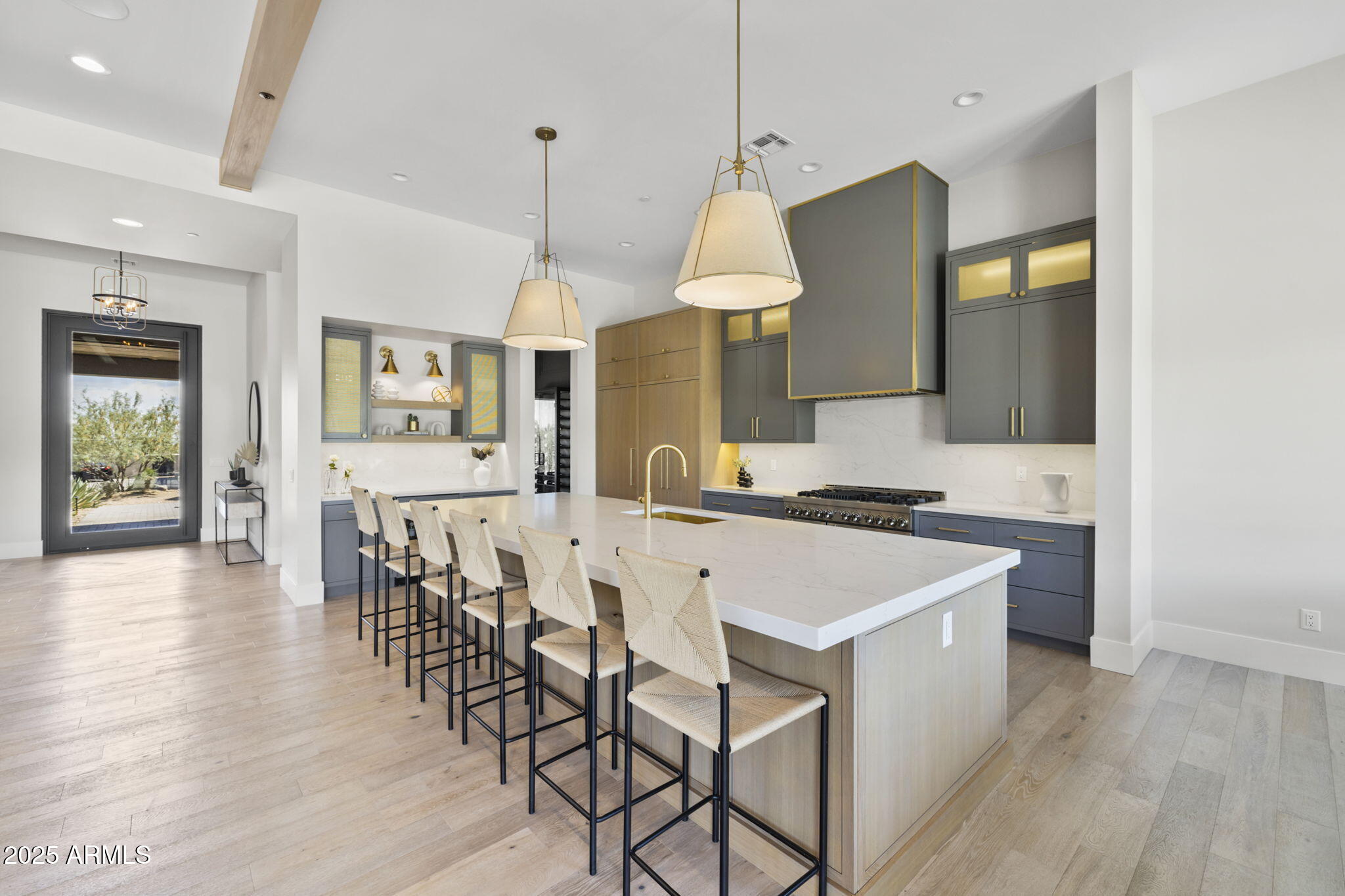 PINNACLE PEAK PLACE - Residential