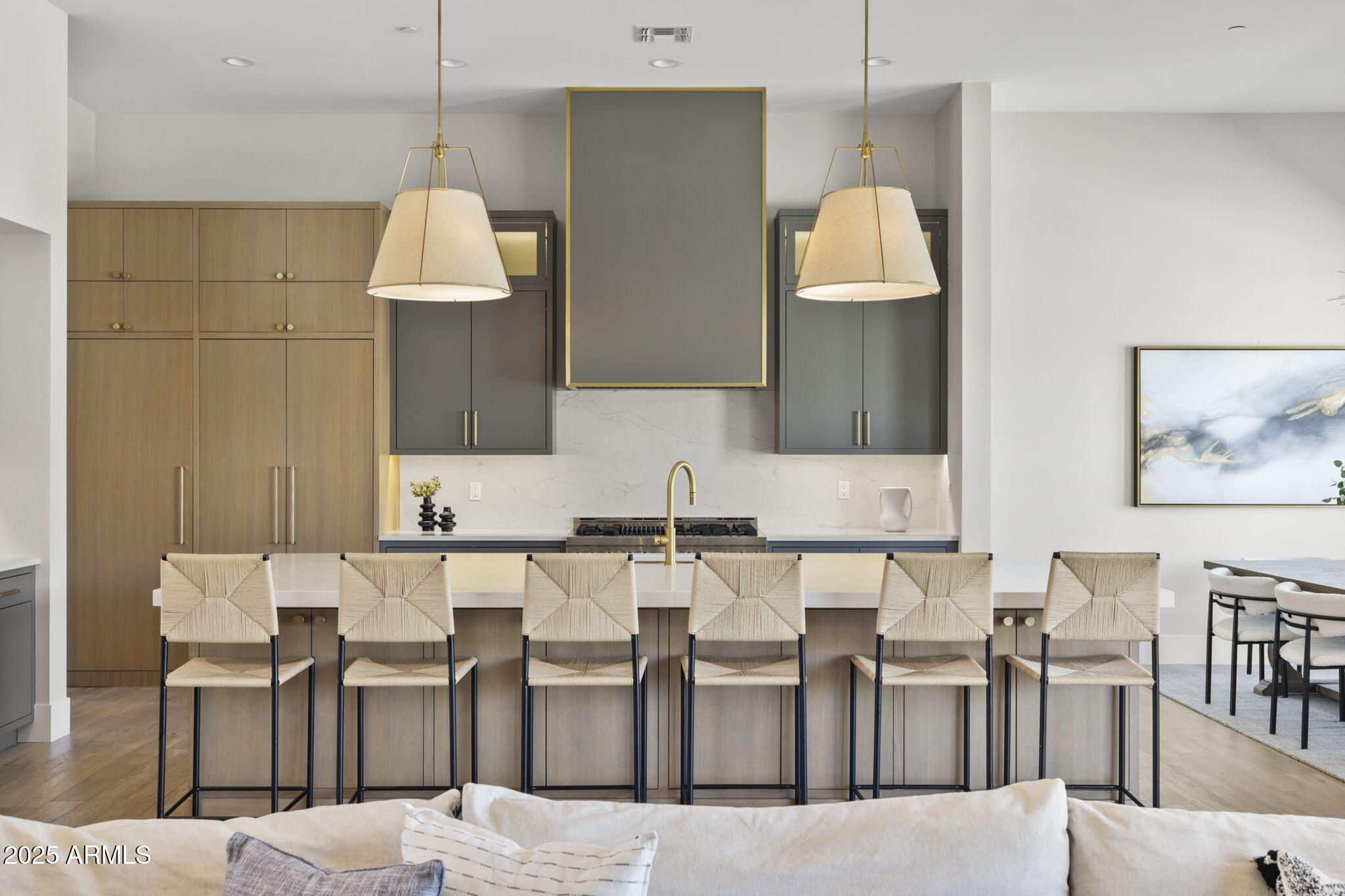 PINNACLE PEAK PLACE - Residential