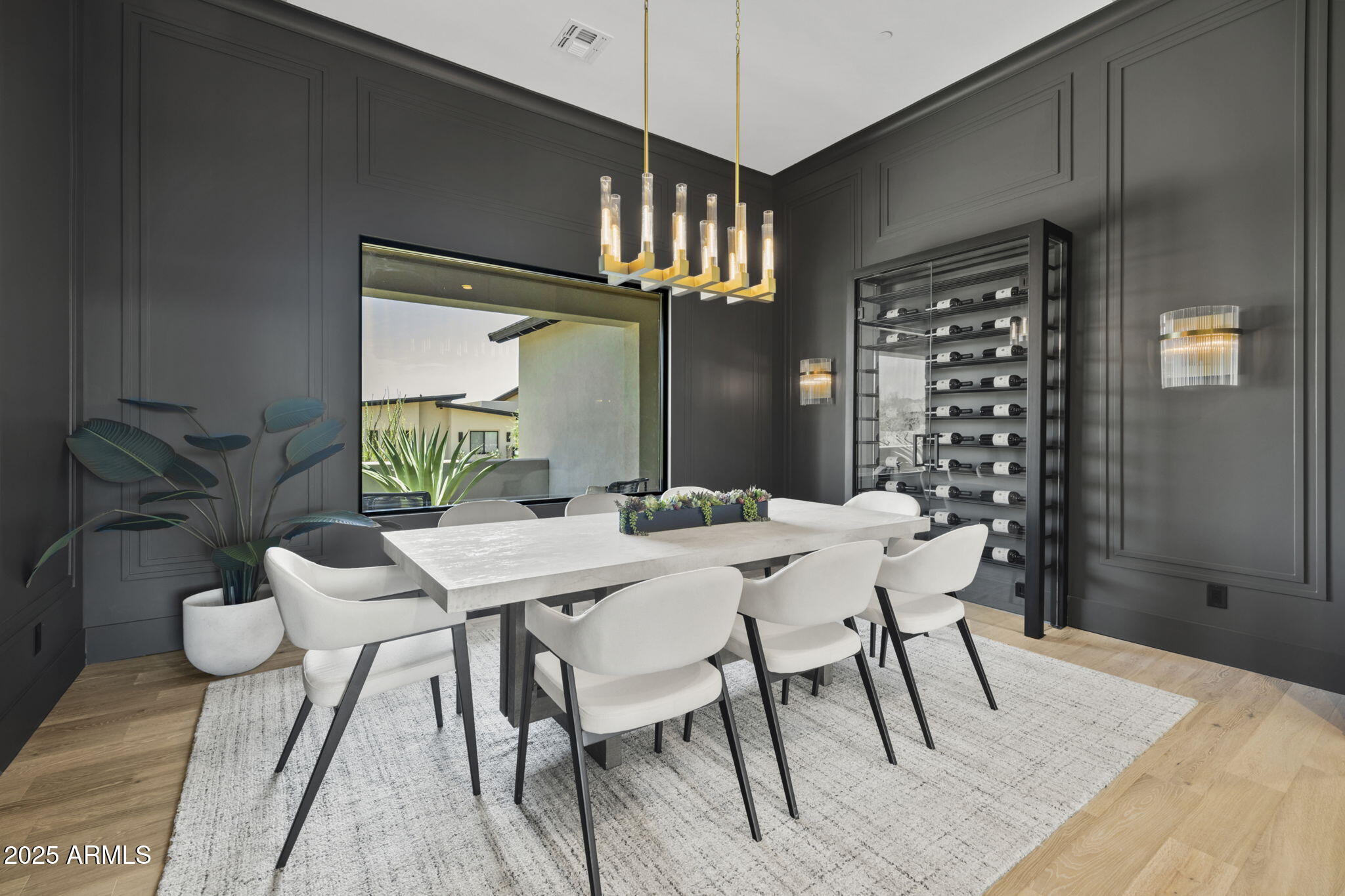 PINNACLE PEAK PLACE - Residential