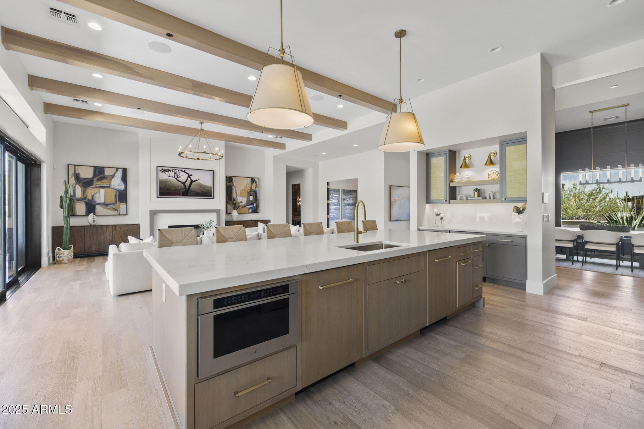 PINNACLE PEAK PLACE - Residential