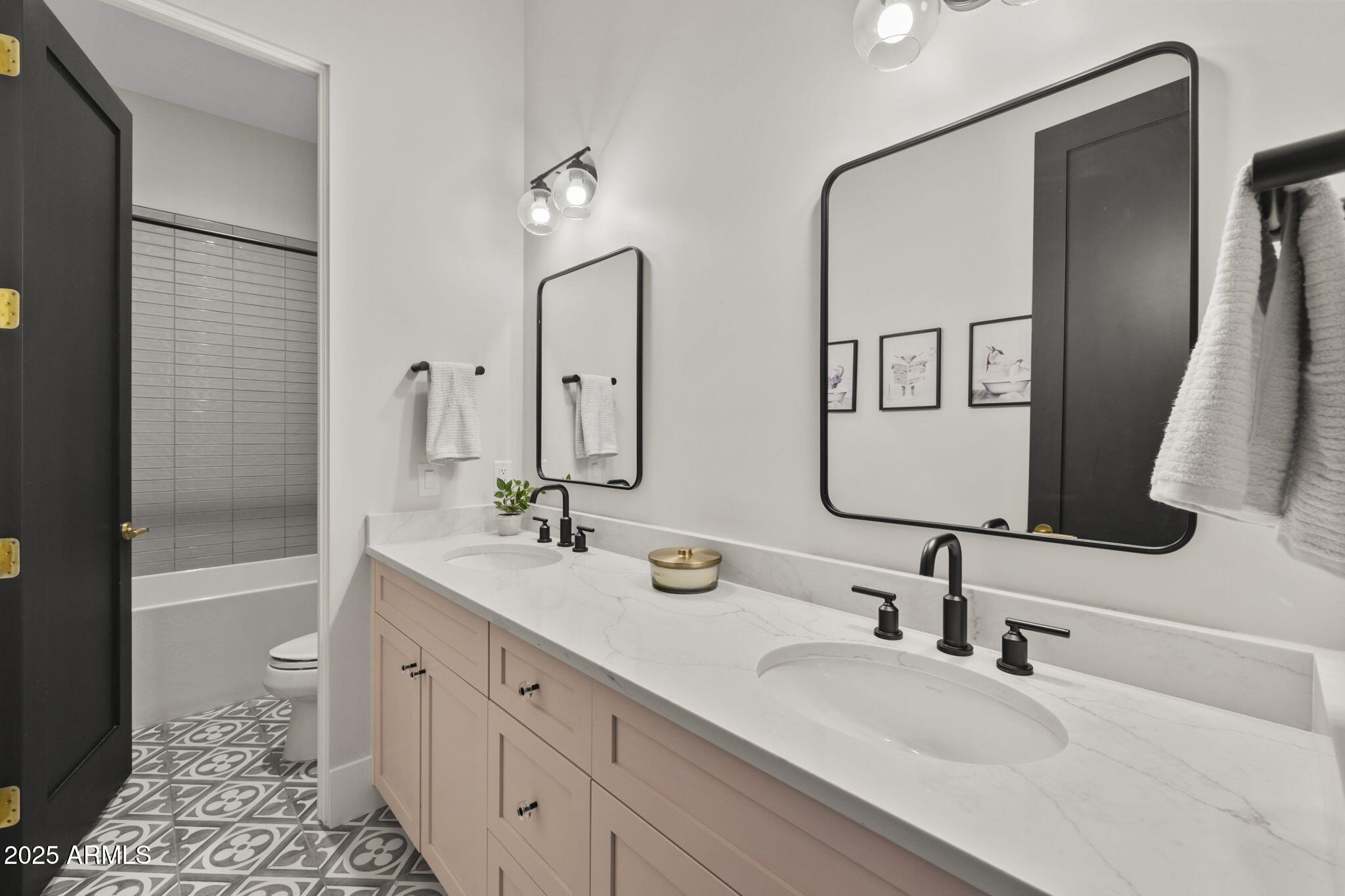 PINNACLE PEAK PLACE - Residential