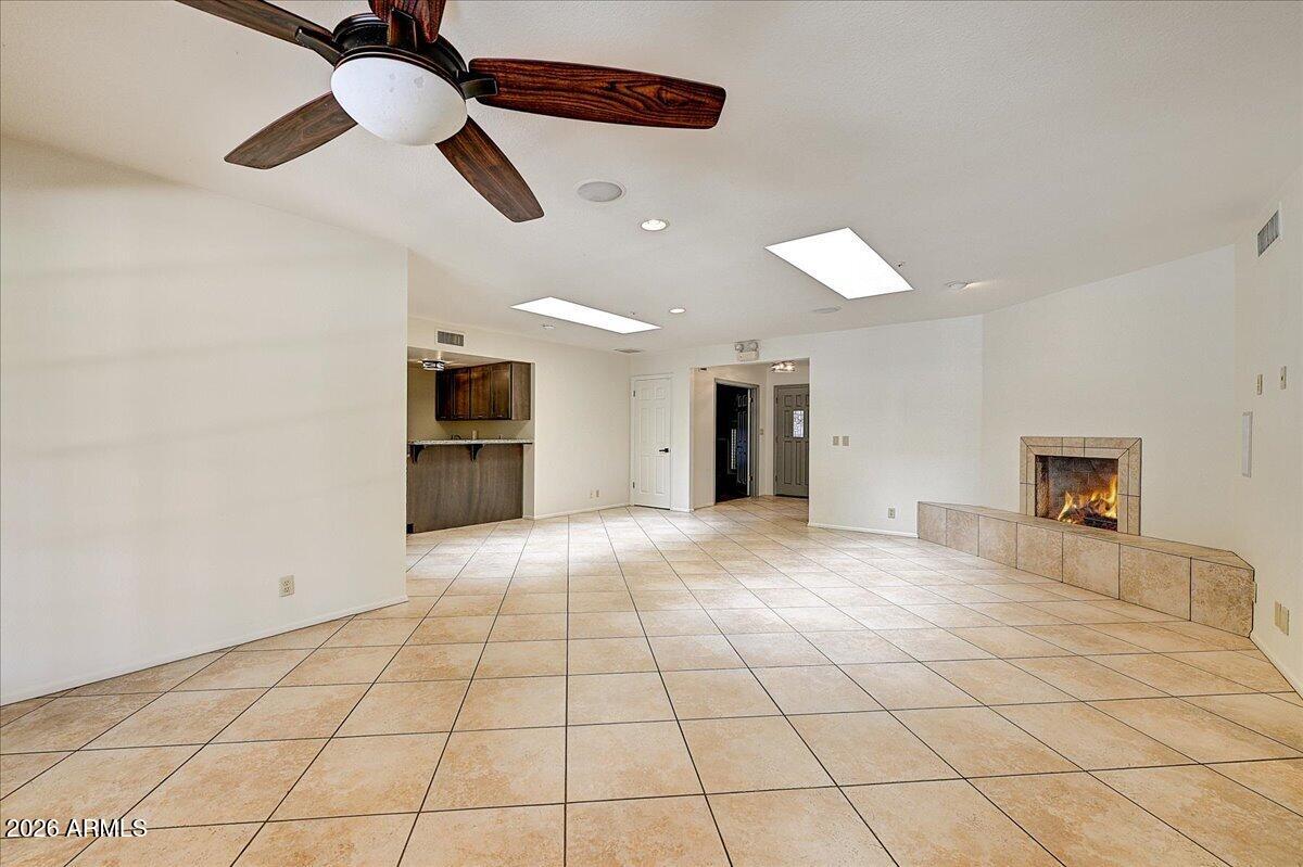 EAGLES EYRE 2 - Residential