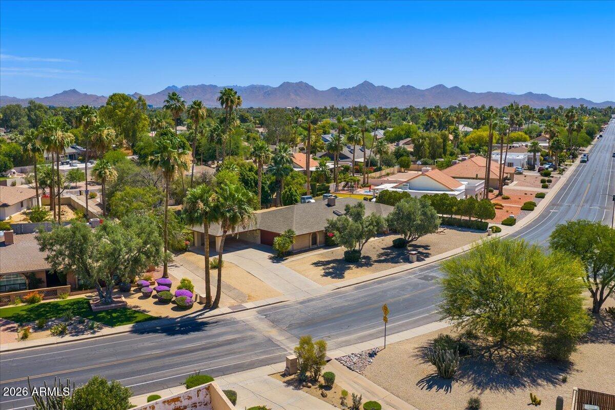 EAGLES EYRE 2 - Residential