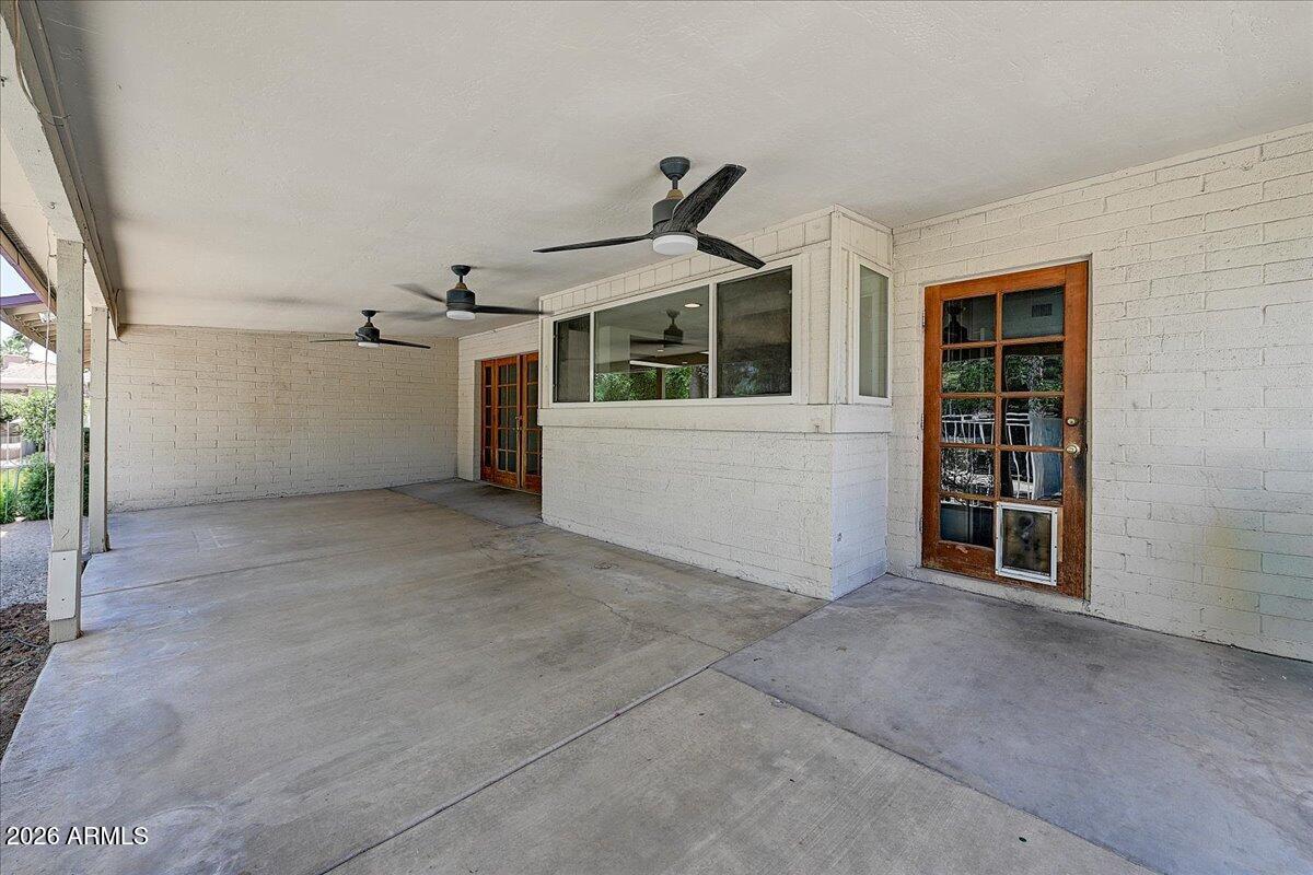 EAGLES EYRE 2 - Residential