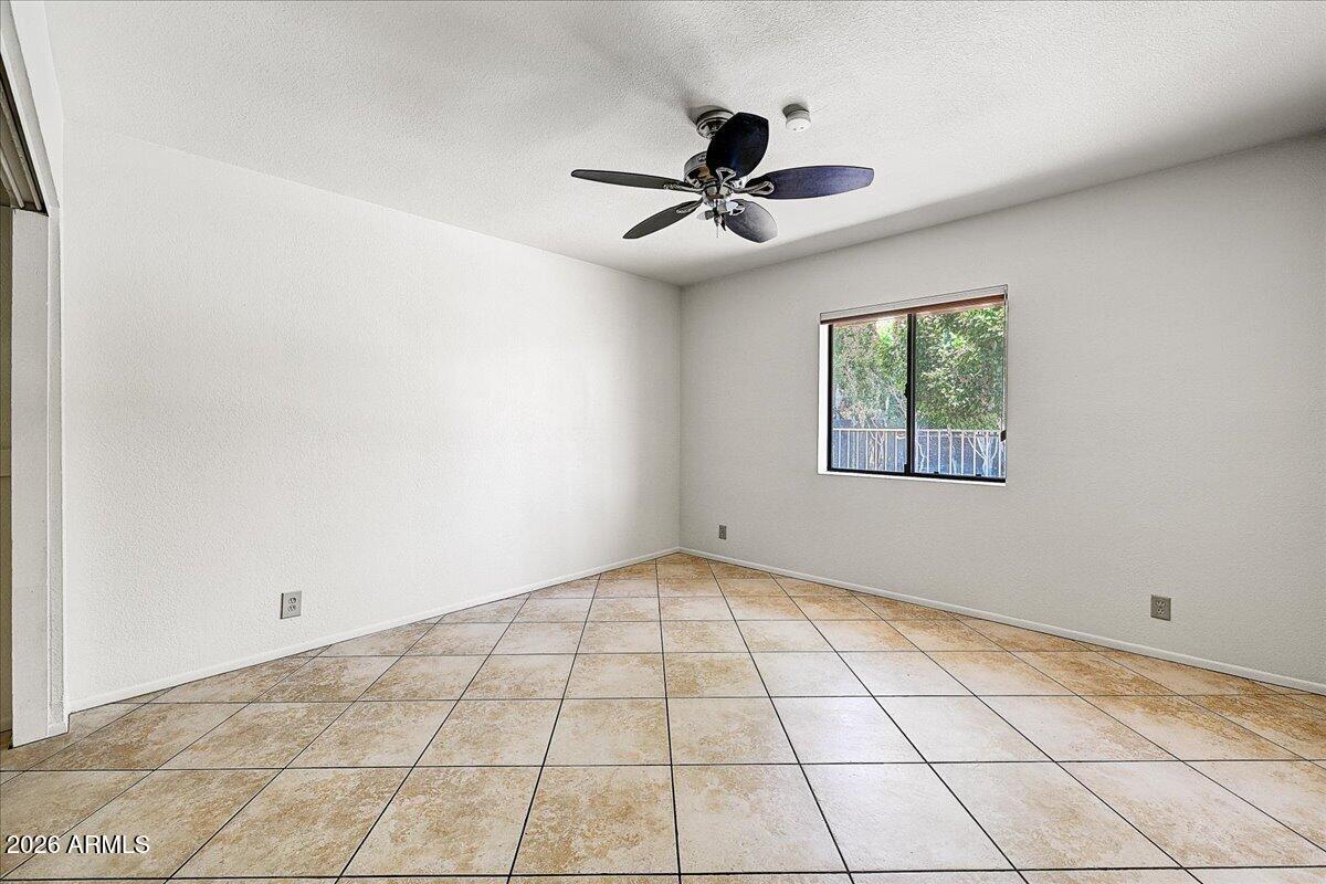 EAGLES EYRE 2 - Residential