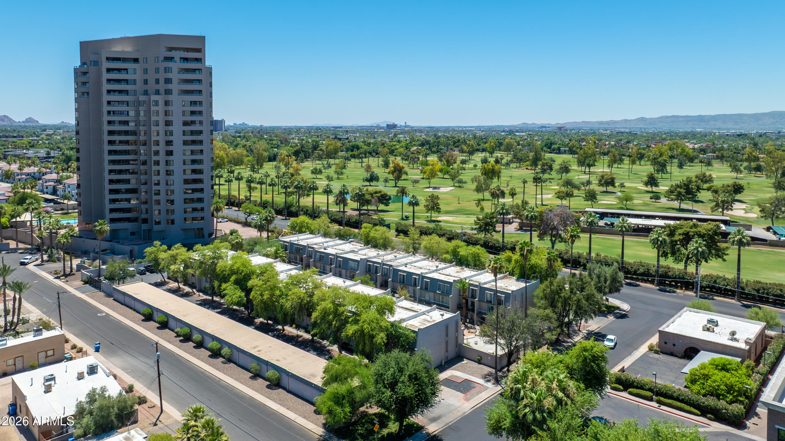 LE CONTINENTAL - Residential Lease
