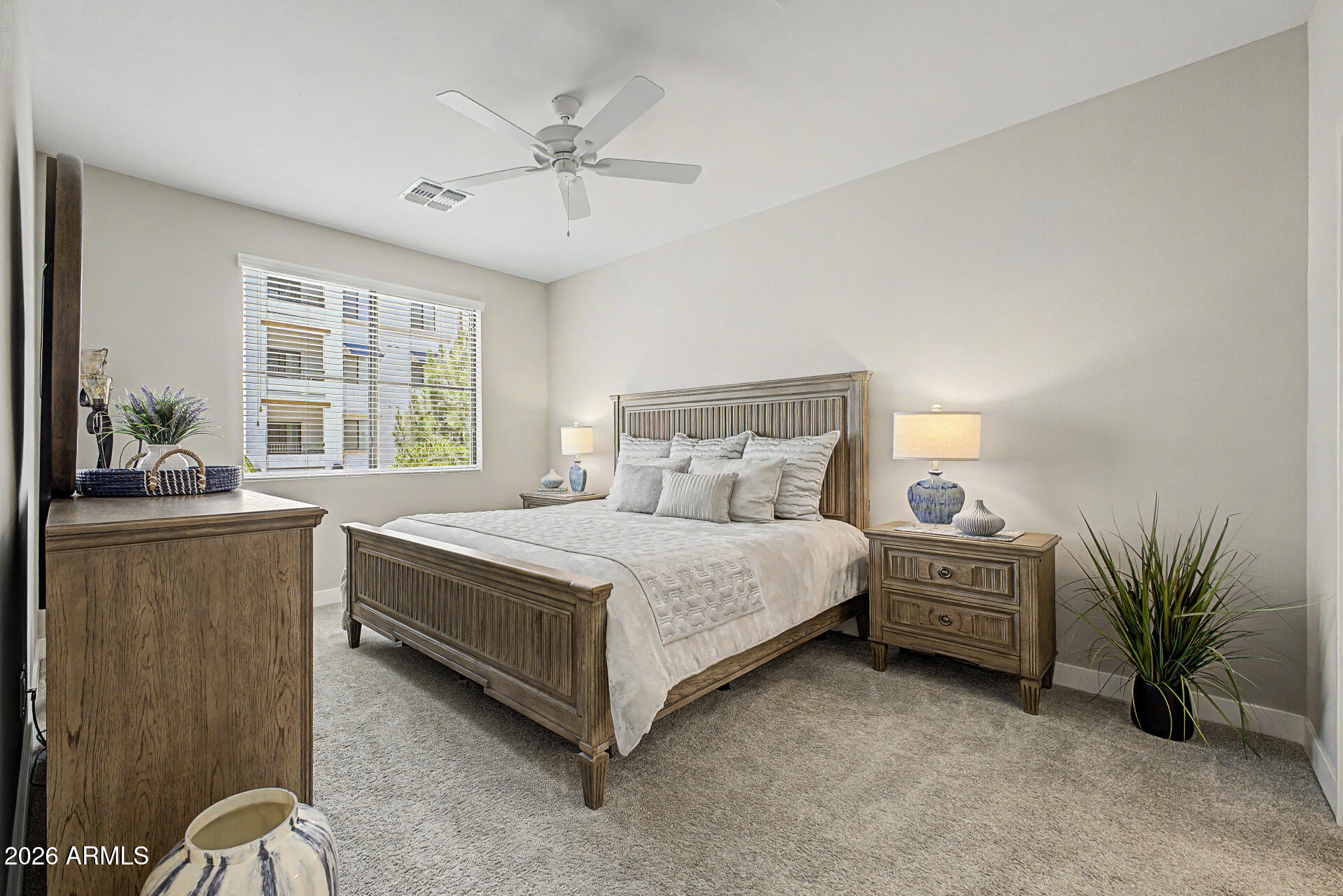 CAYS AT DOWNTOWN OCOTILLO CONDOMINIUM AMD REPLAT - Residential