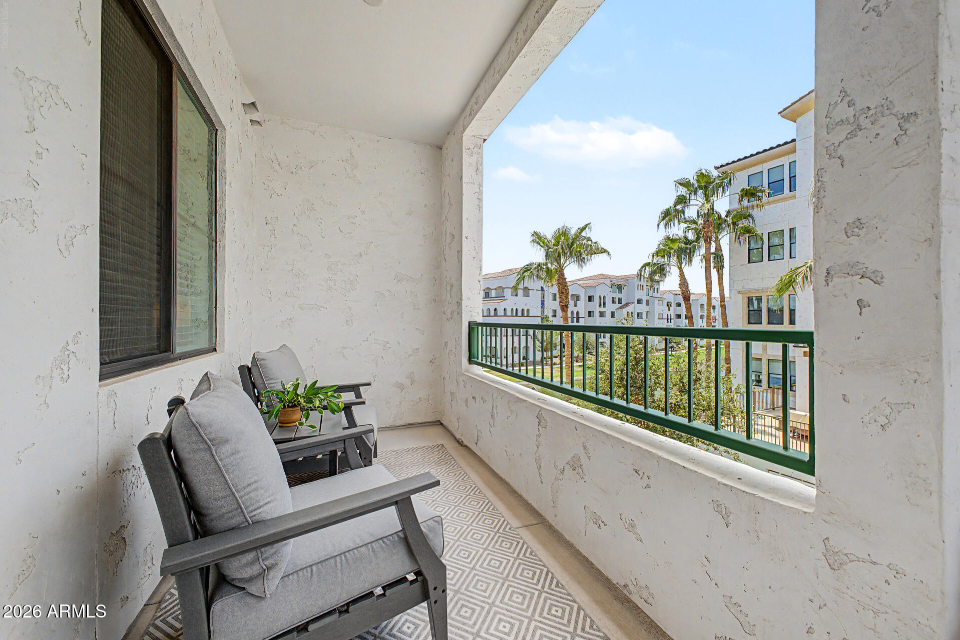 CAYS AT DOWNTOWN OCOTILLO CONDOMINIUM AMD REPLAT - Residential