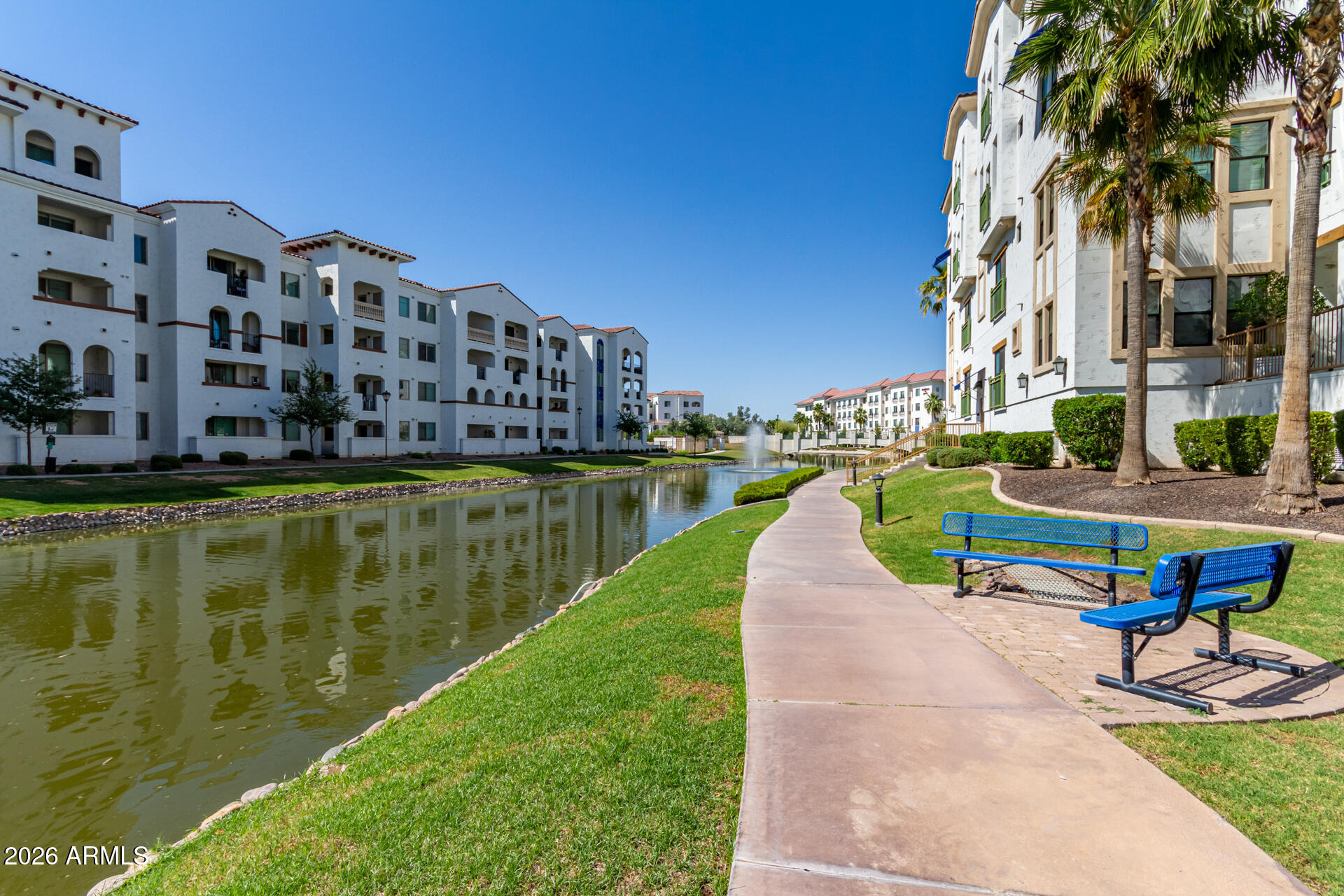 CAYS AT DOWNTOWN OCOTILLO CONDOMINIUM AMD REPLAT - Residential
