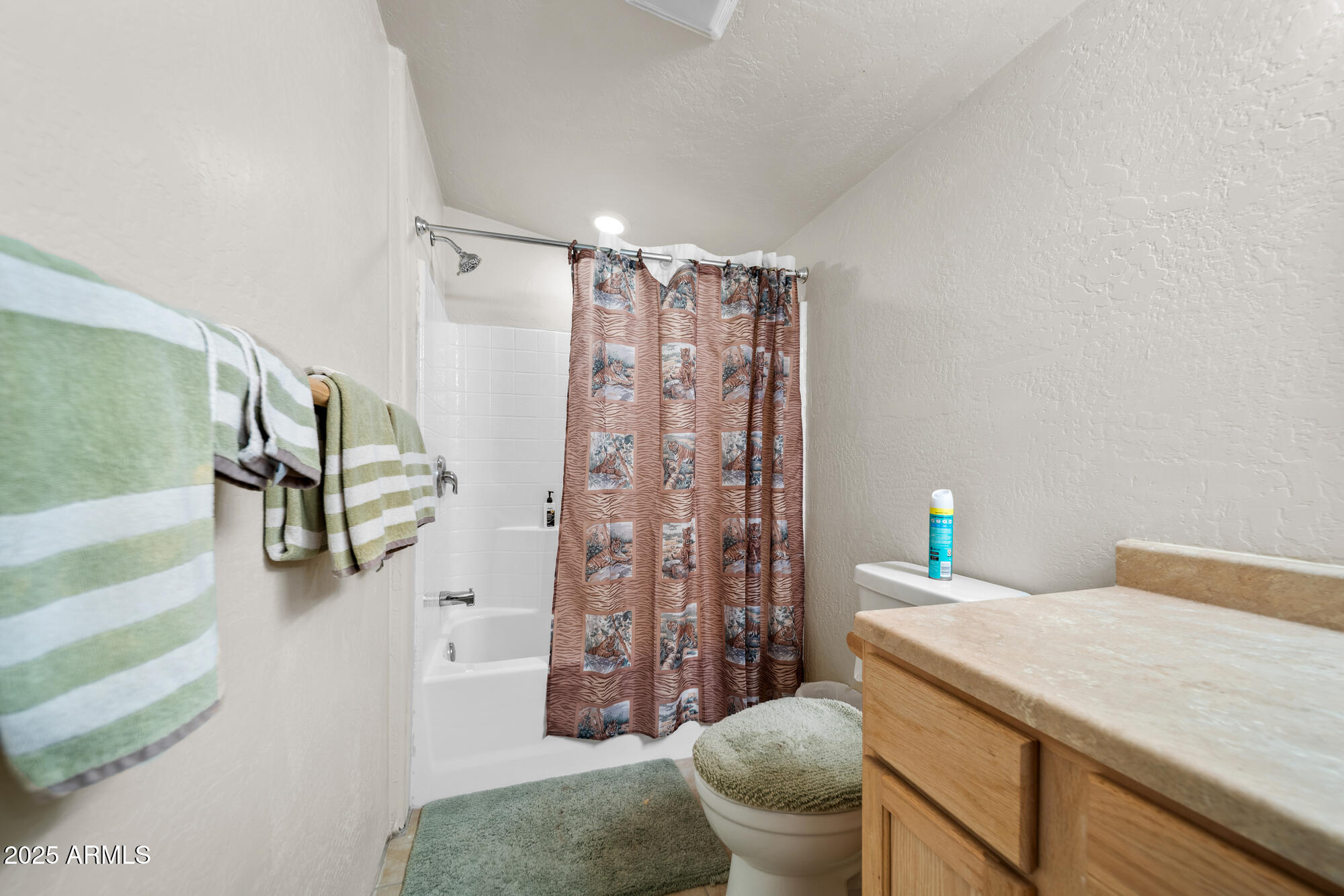 Unsubdivided in Pinetop Lakes Country Club - Residential