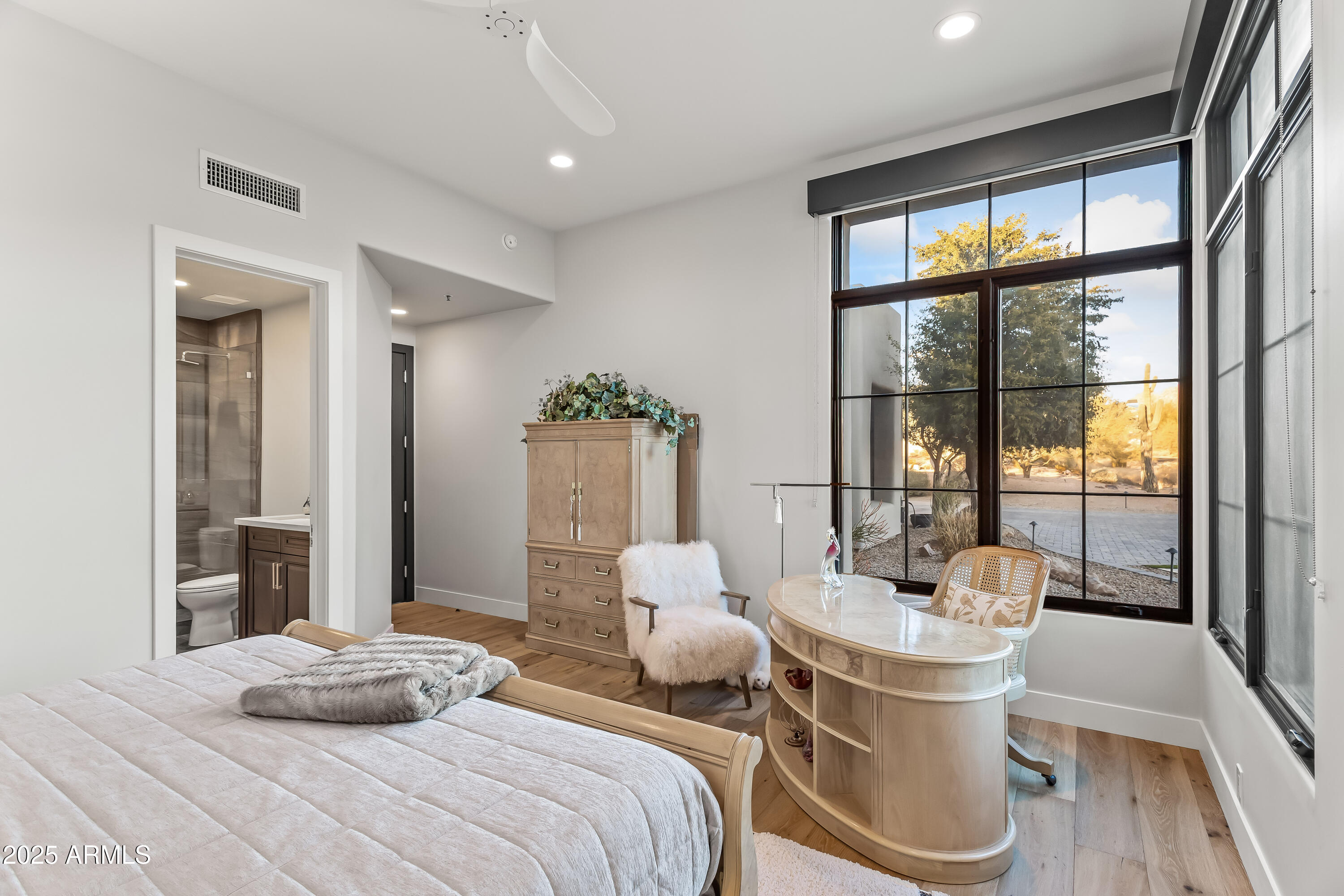 PINNACLE PEAK VISTAS 3 LOT 1-210 TR A-B - Residential