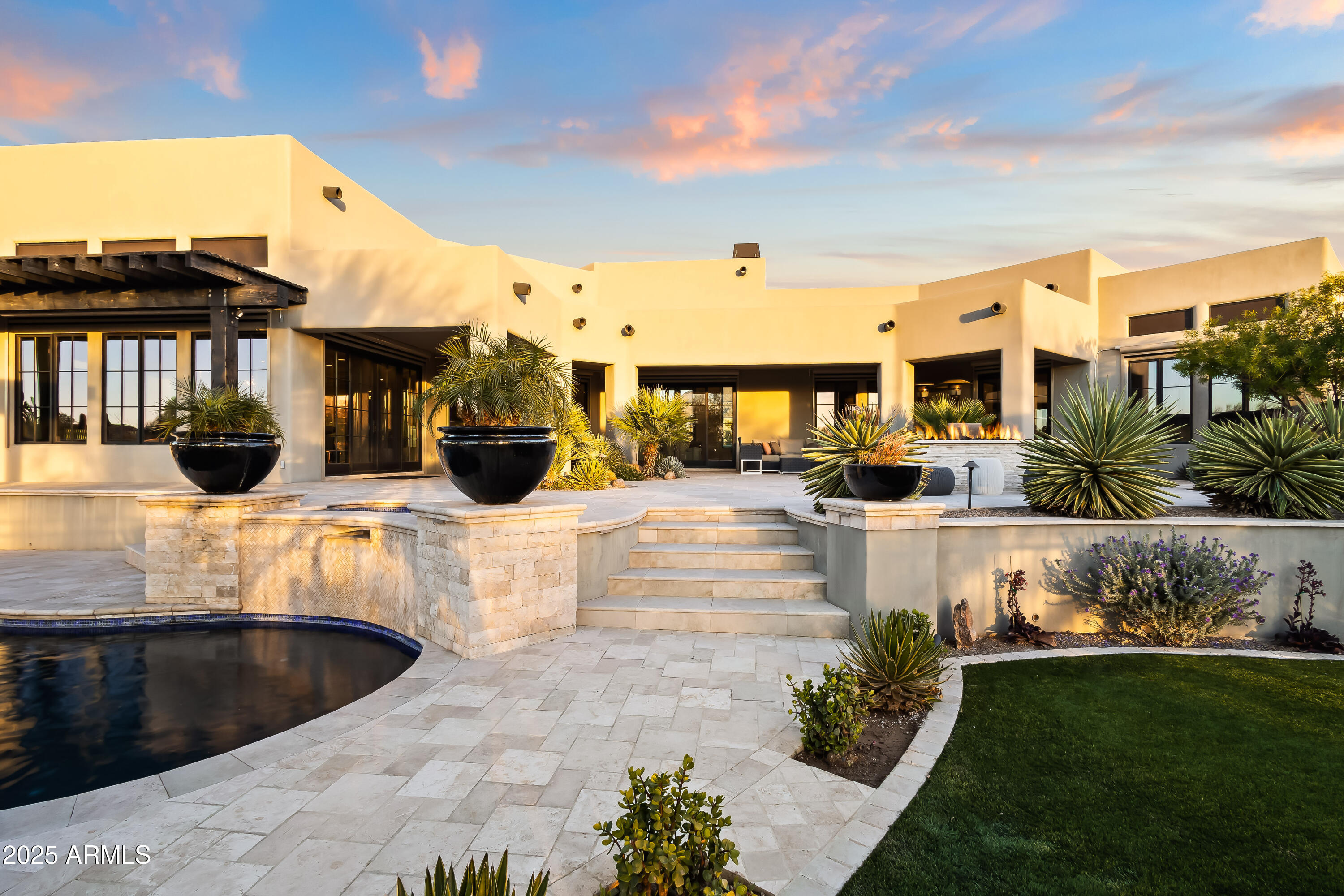 PINNACLE PEAK VISTAS 3 LOT 1-210 TR A-B - Residential