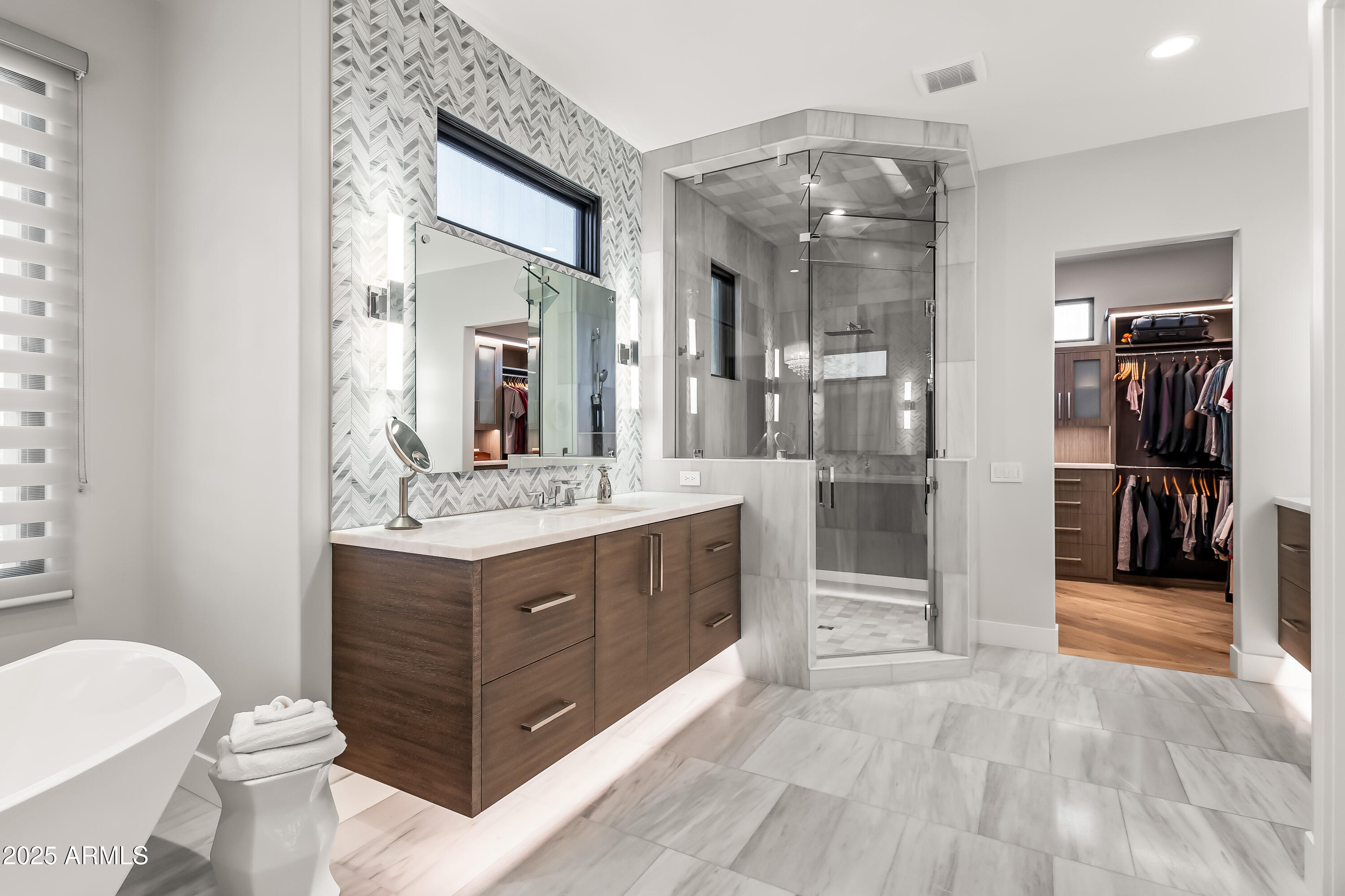 PINNACLE PEAK VISTAS 3 LOT 1-210 TR A-B - Residential