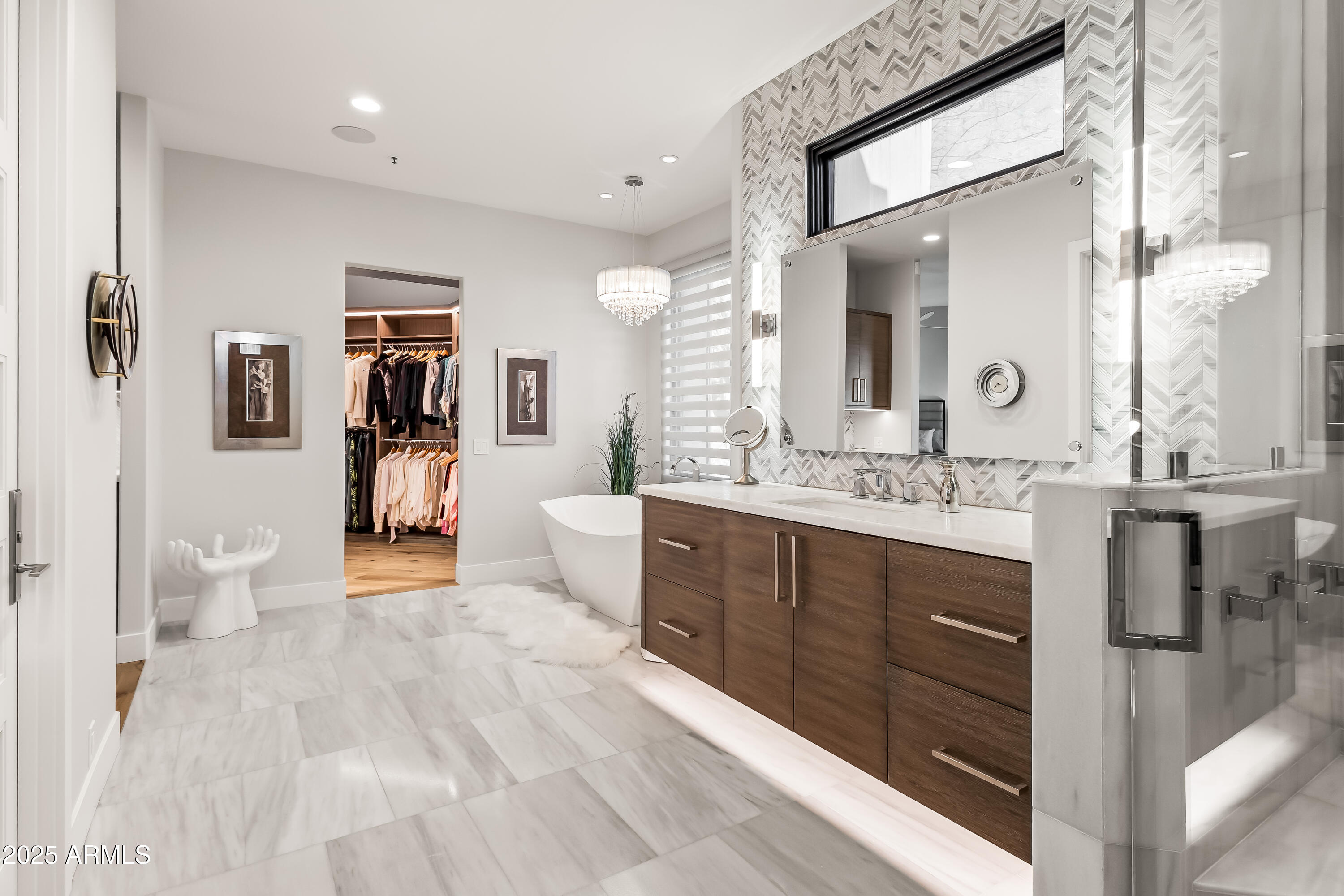 PINNACLE PEAK VISTAS 3 LOT 1-210 TR A-B - Residential