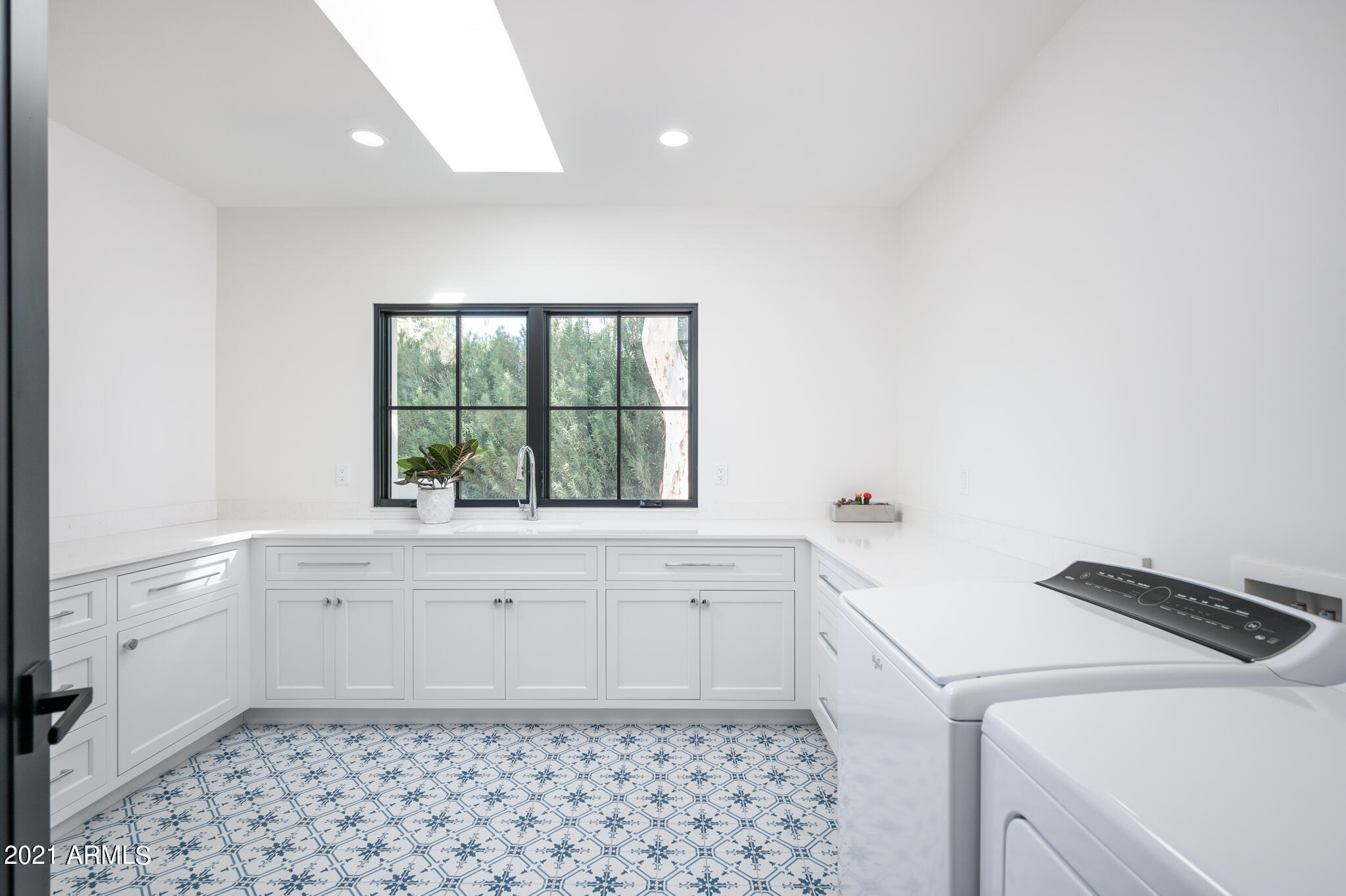 FINISTERRE - Residential