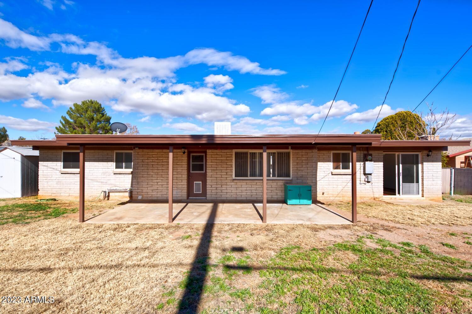 VILLAGE MEADOWS UNIT 2 - Residential