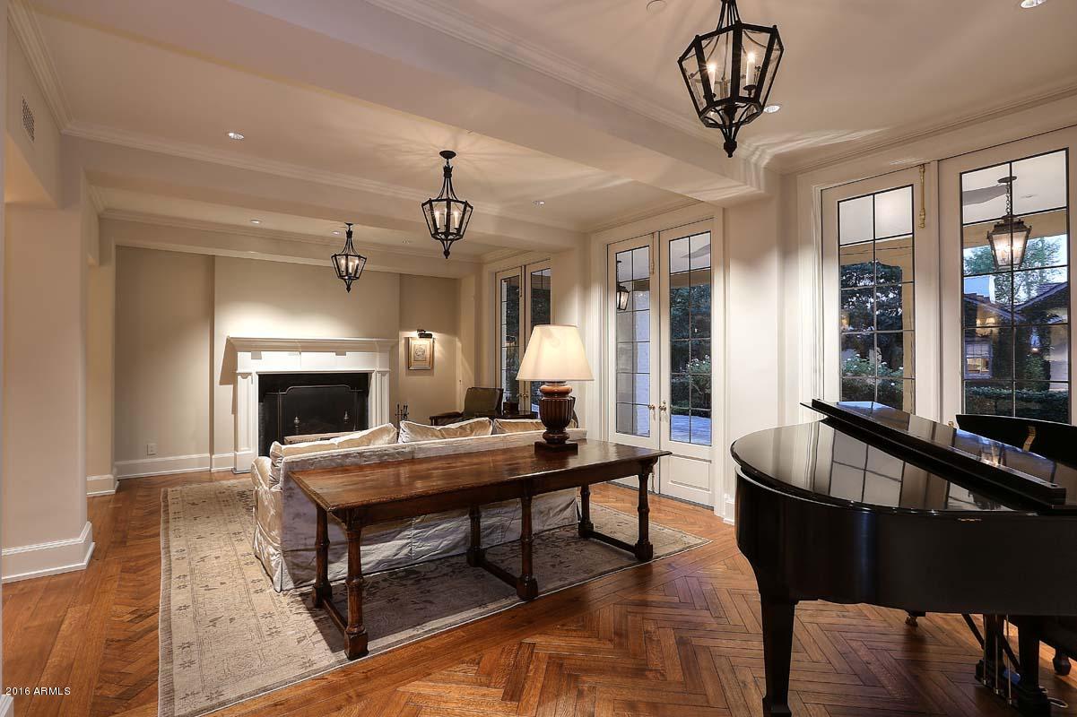 LOMBARDI ESTATES BLK 4 - Residential