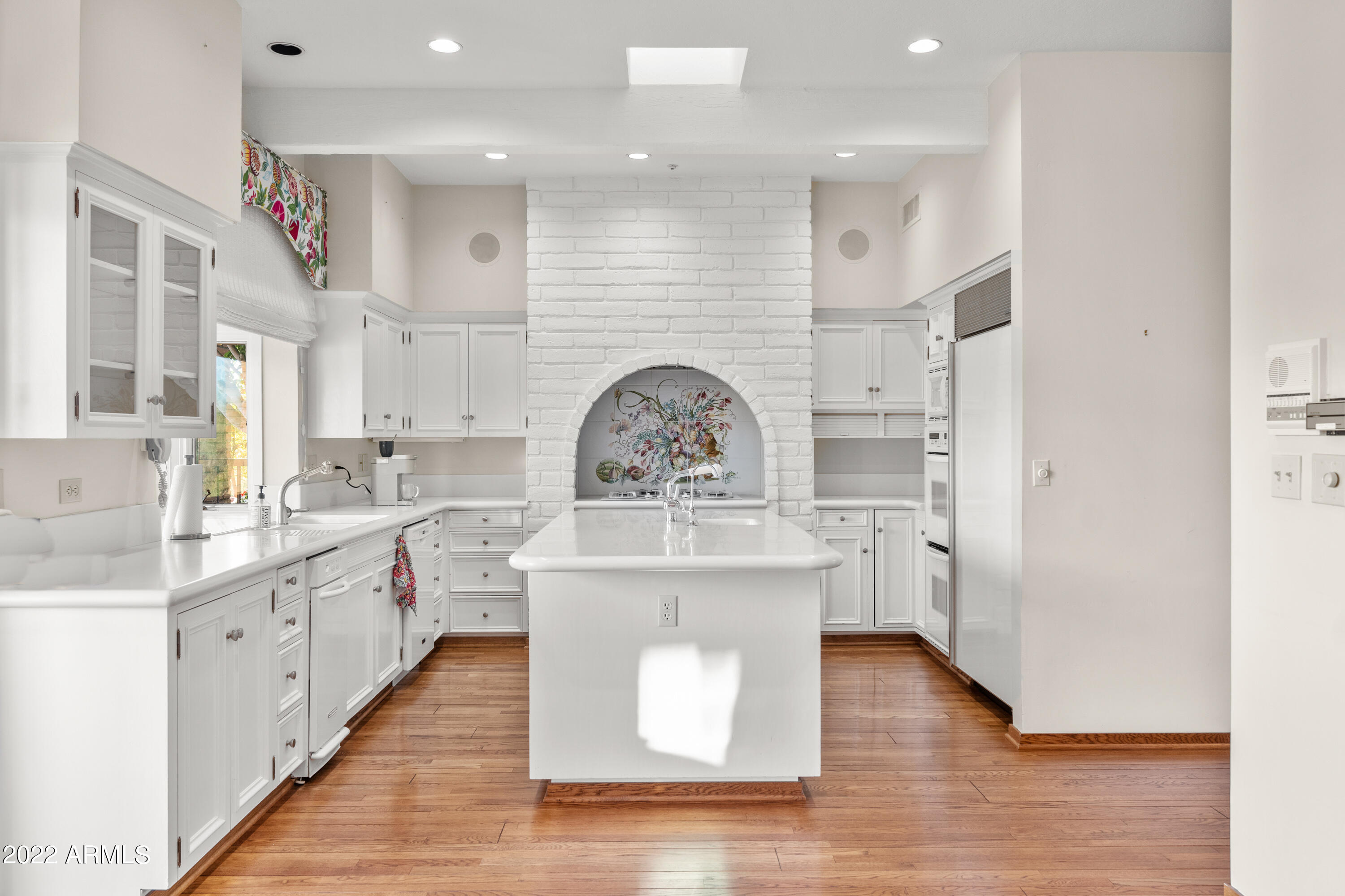 PARADISVE VALLES ESTATES - Residential