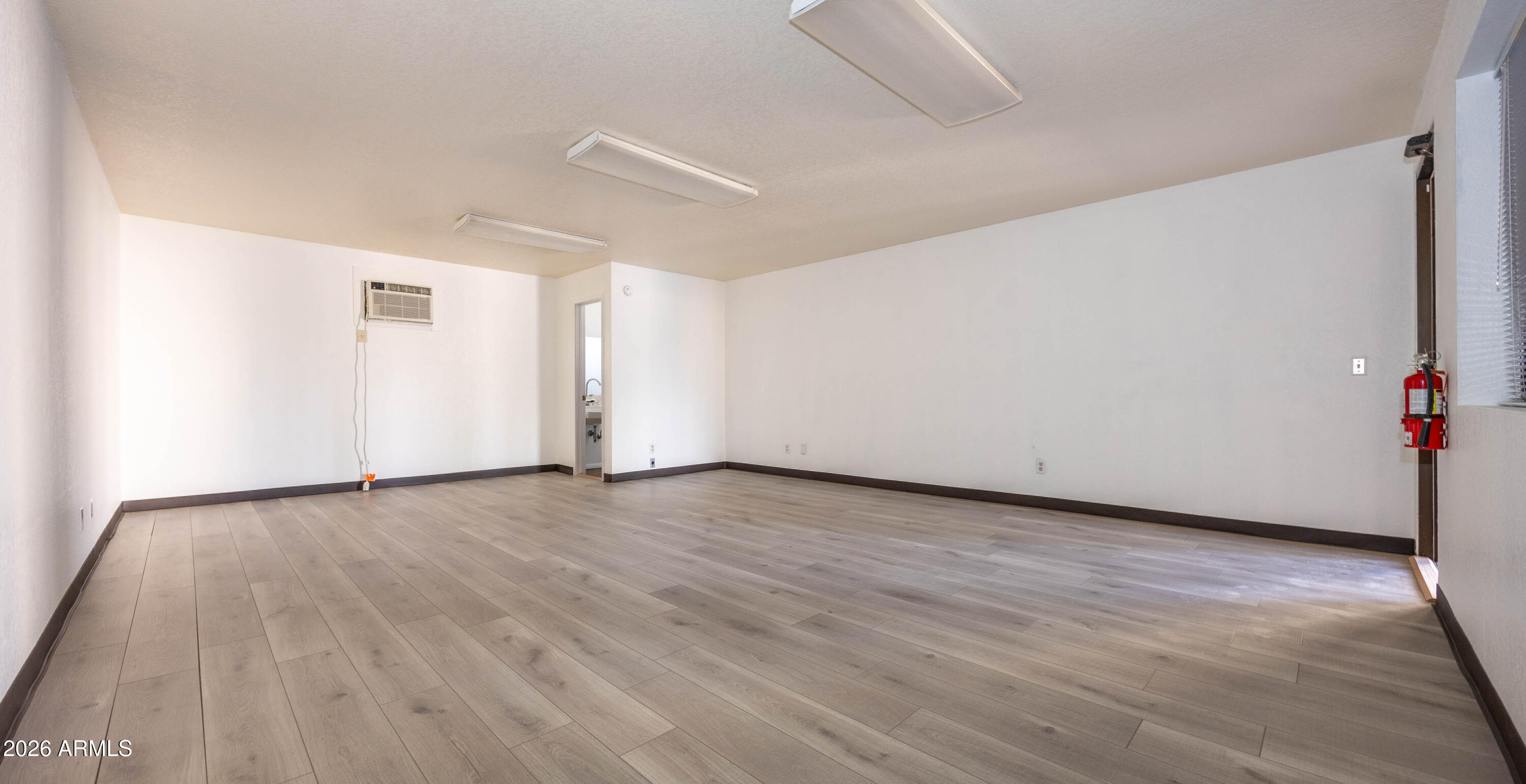 SIERRA CENTER - Commercial Sale