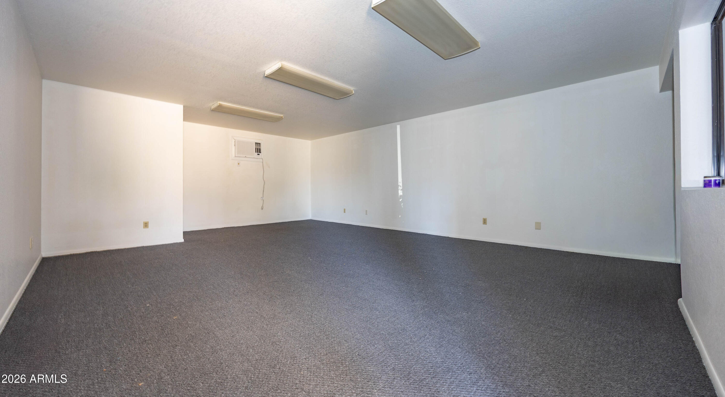 SIERRA CENTER - Commercial Sale