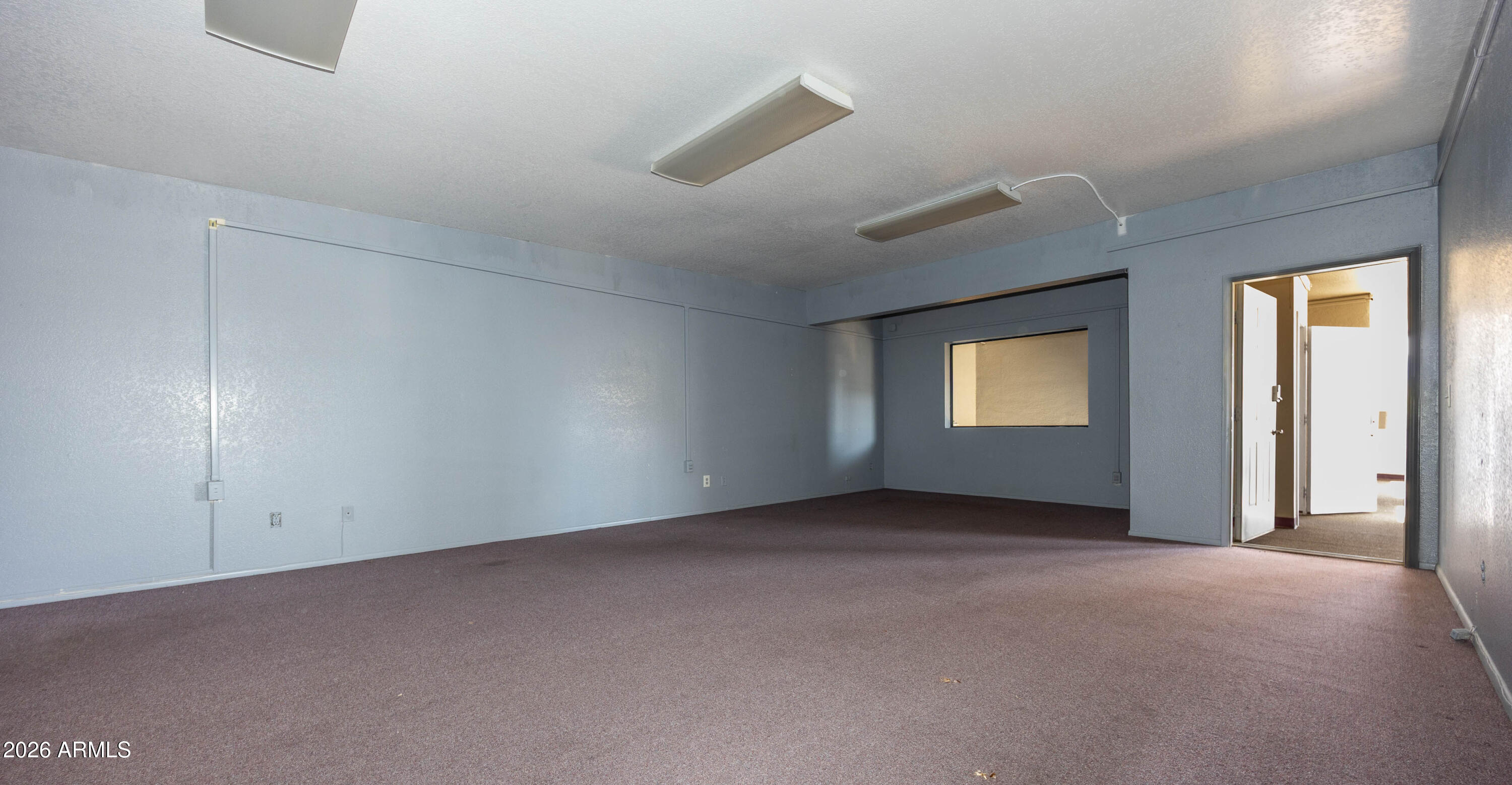 SIERRA CENTER - Commercial Sale