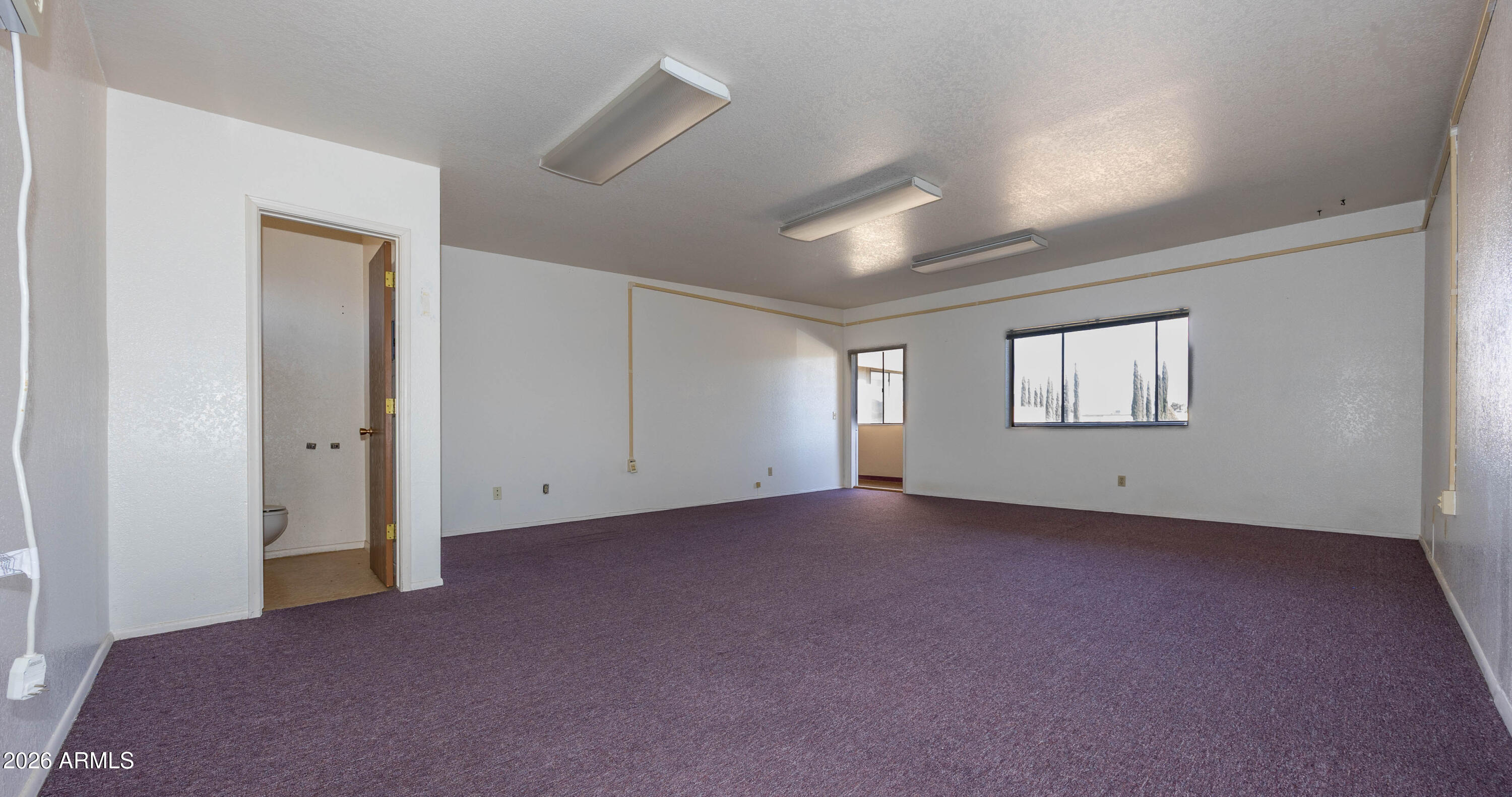 SIERRA CENTER - Commercial Sale