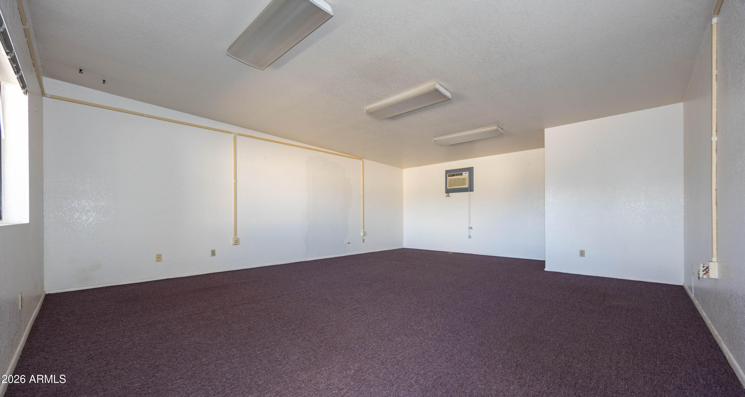 SIERRA CENTER - Commercial Sale