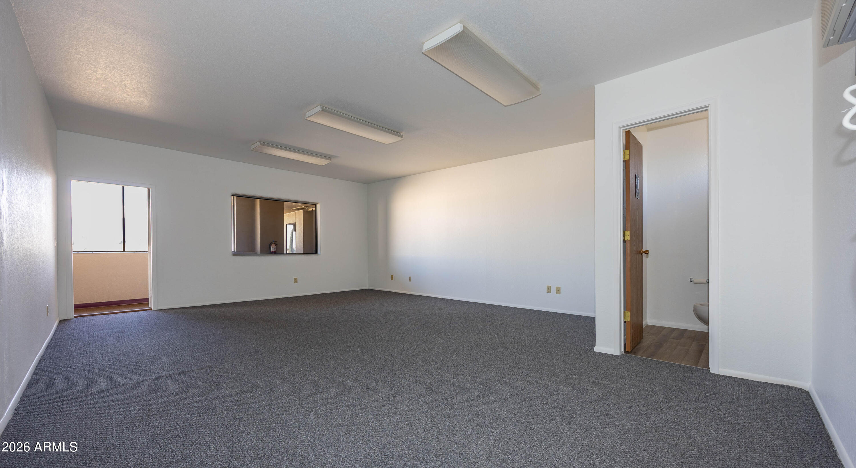 SIERRA CENTER - Commercial Sale