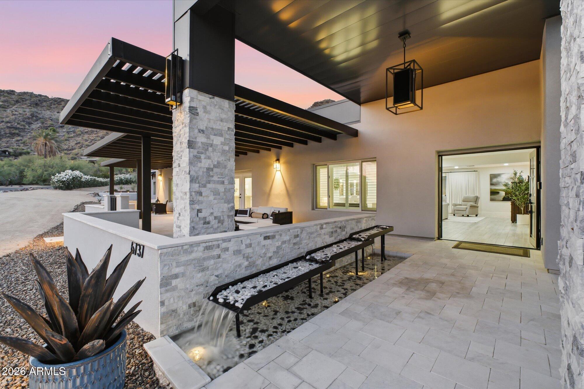 WHISPERING HILLS - Residential