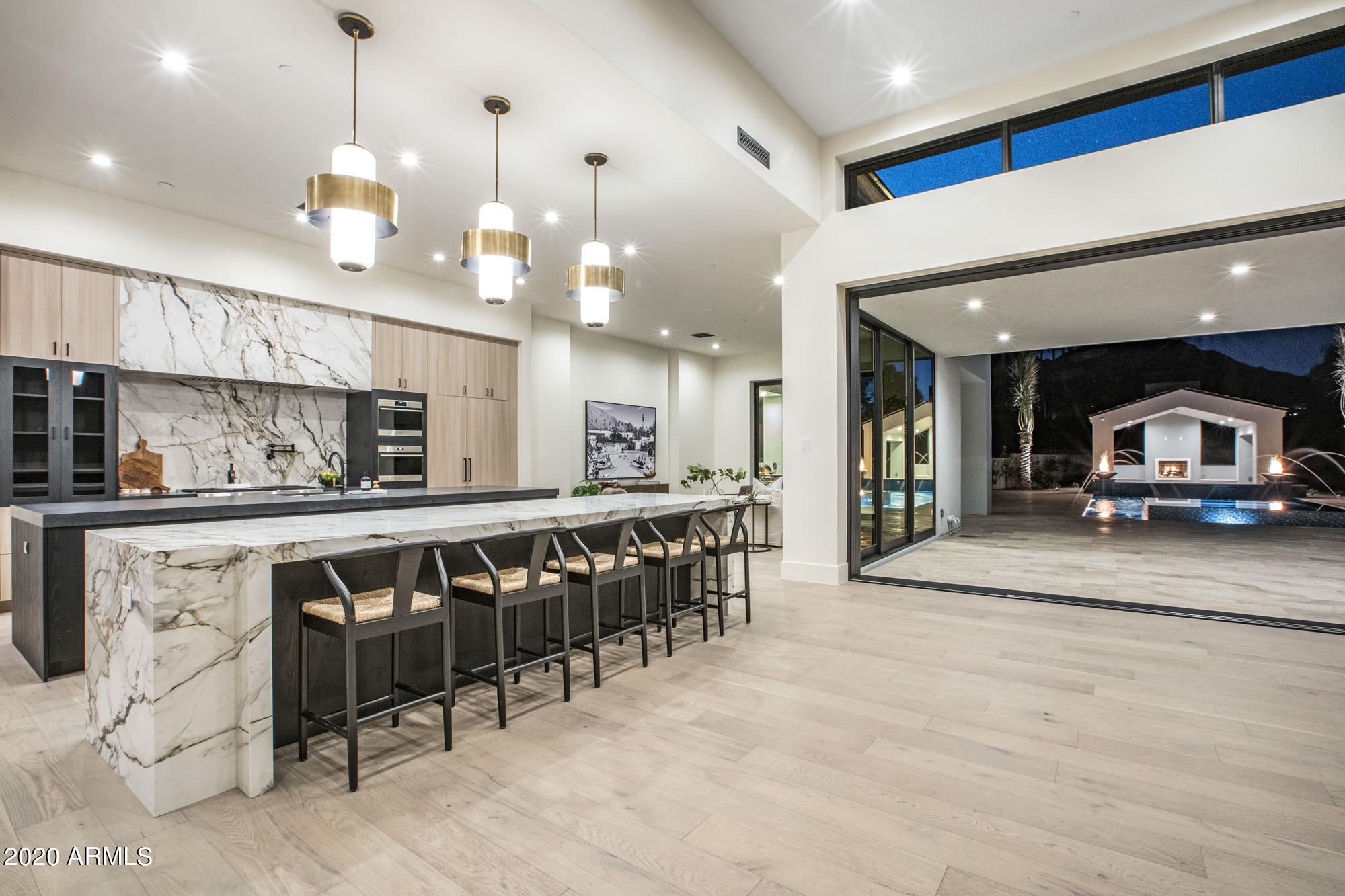 CASA BLANCA ESTATES LOT 20-37 & TR A - Residential