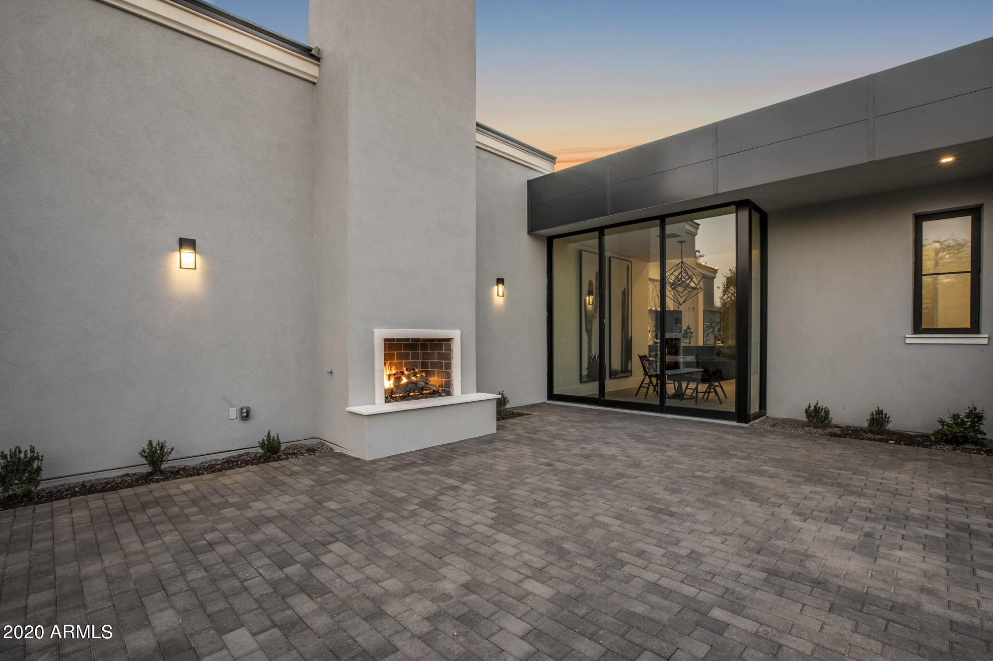 CASA BLANCA ESTATES LOT 20-37 & TR A - Residential