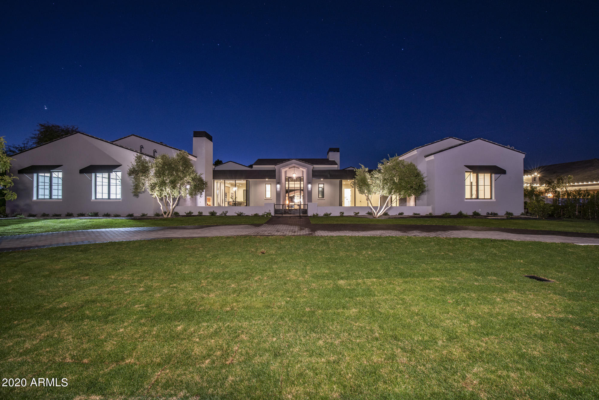 CASA BLANCA ESTATES LOT 20-37 & TR A - Residential